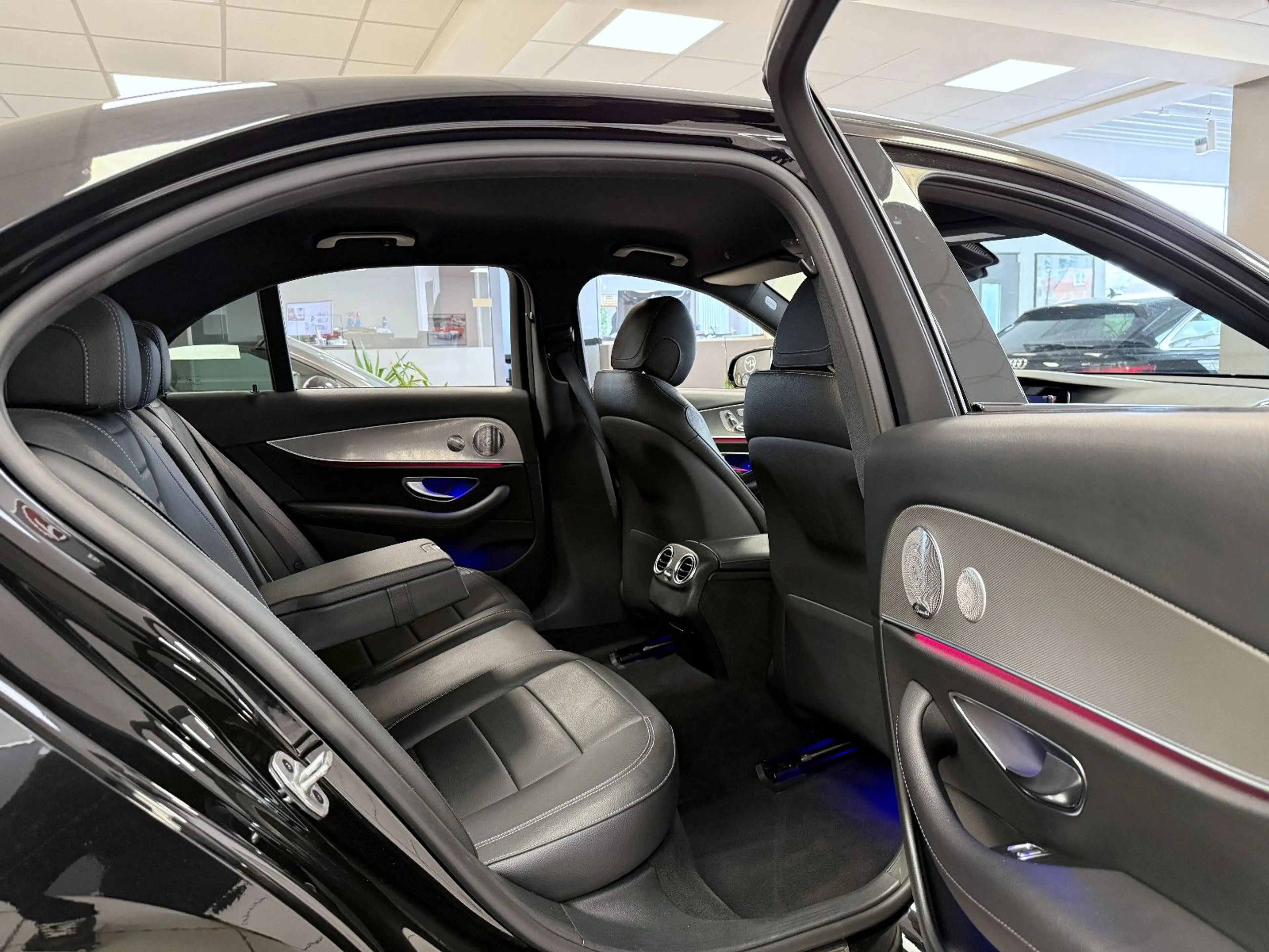 Mercedes-Benz E 400 d 4M *Avantgarde*NIGHT*ACC*Memory*Burmester — photo 14