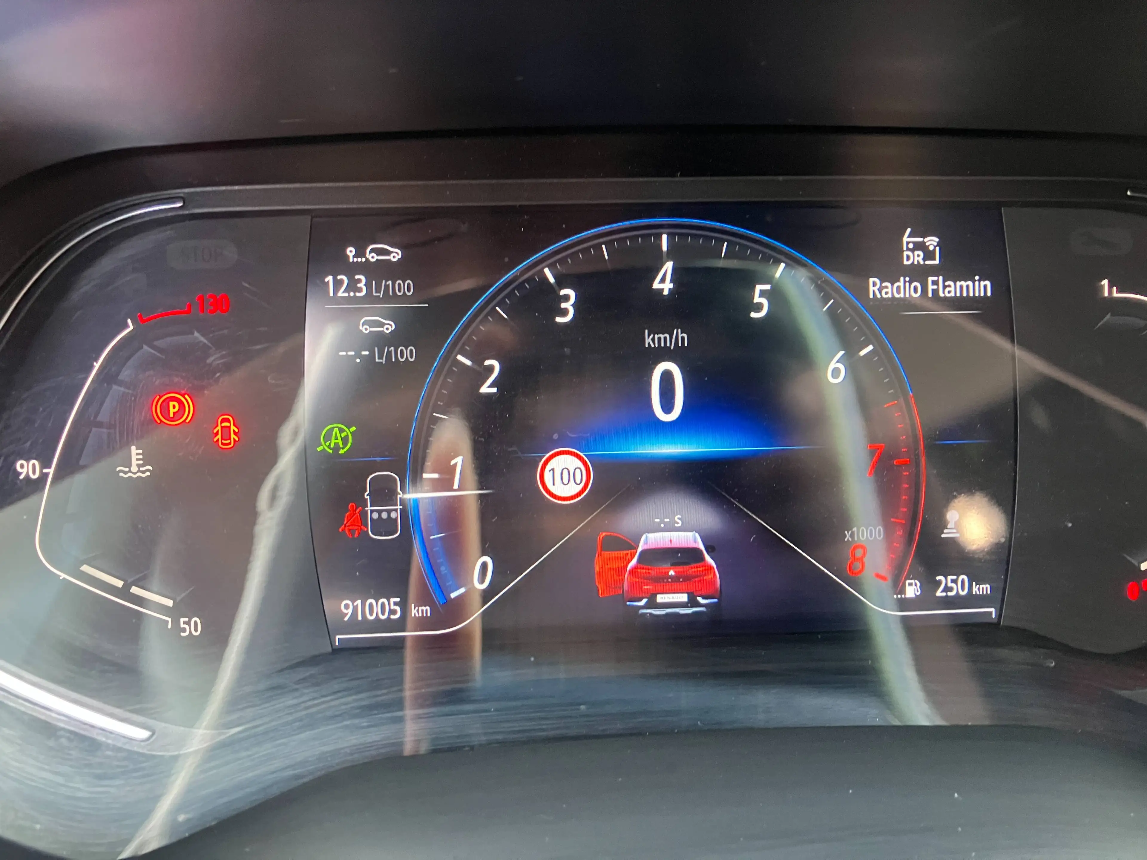 Renault Captur Intens — photo 9