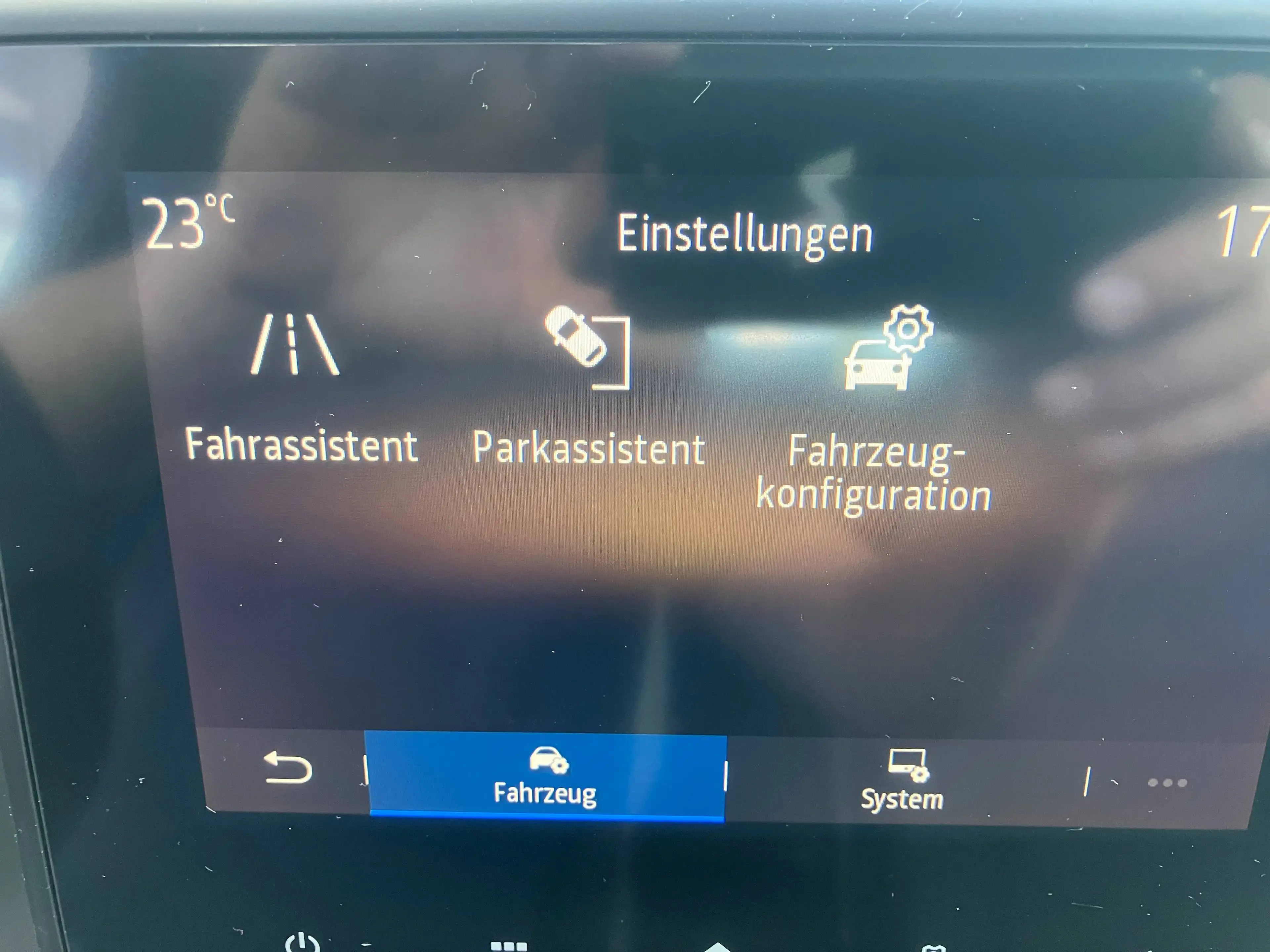Renault Captur Intens — photo 11