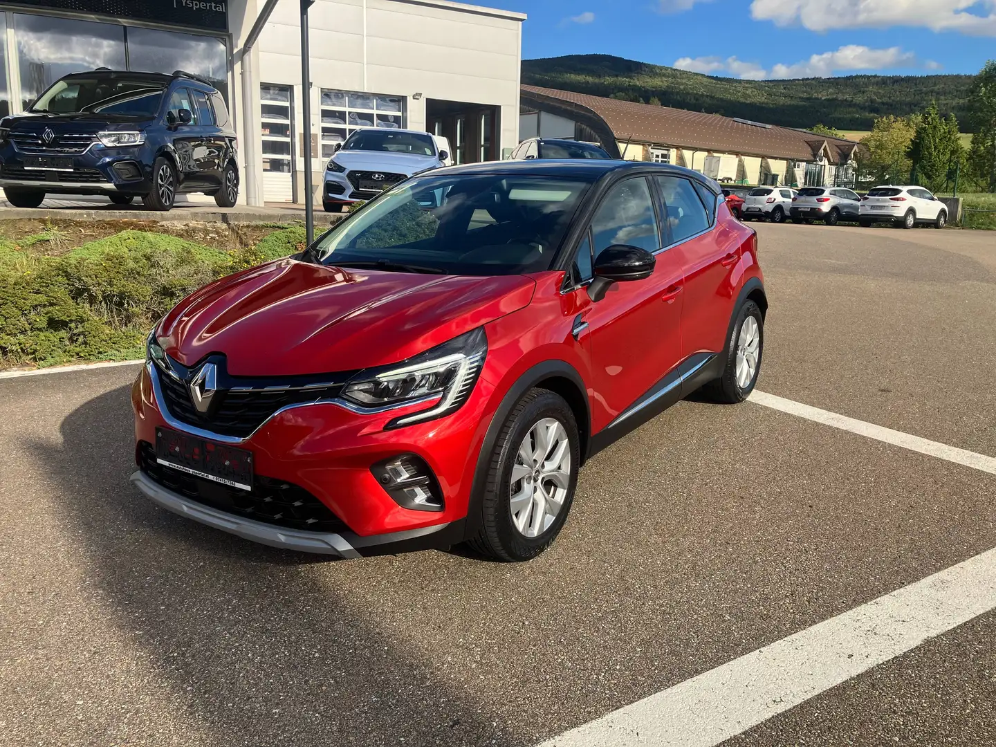 Renault Captur Intens Rot - 1