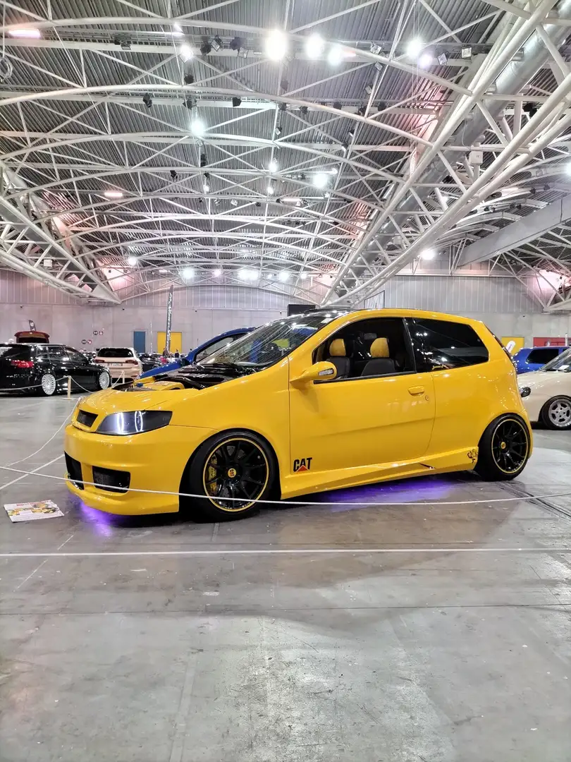 Fiat Punto 3p 1.4 16v Sporting 6m - 1