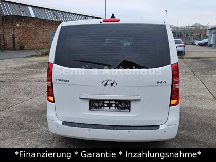 Annonce voiture d'occasion Hyundai H-1 - CARADIZE