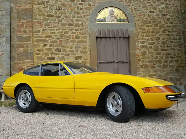 Ferrari Daytona Plexiglass