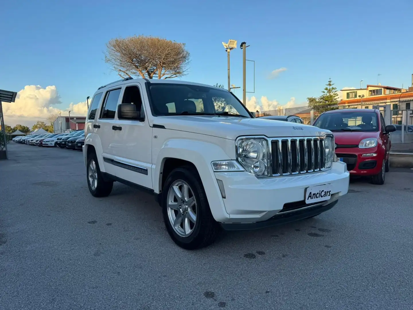 Jeep Cherokee Cherokee 2.8 CRD DPF Limited Blanc - 2