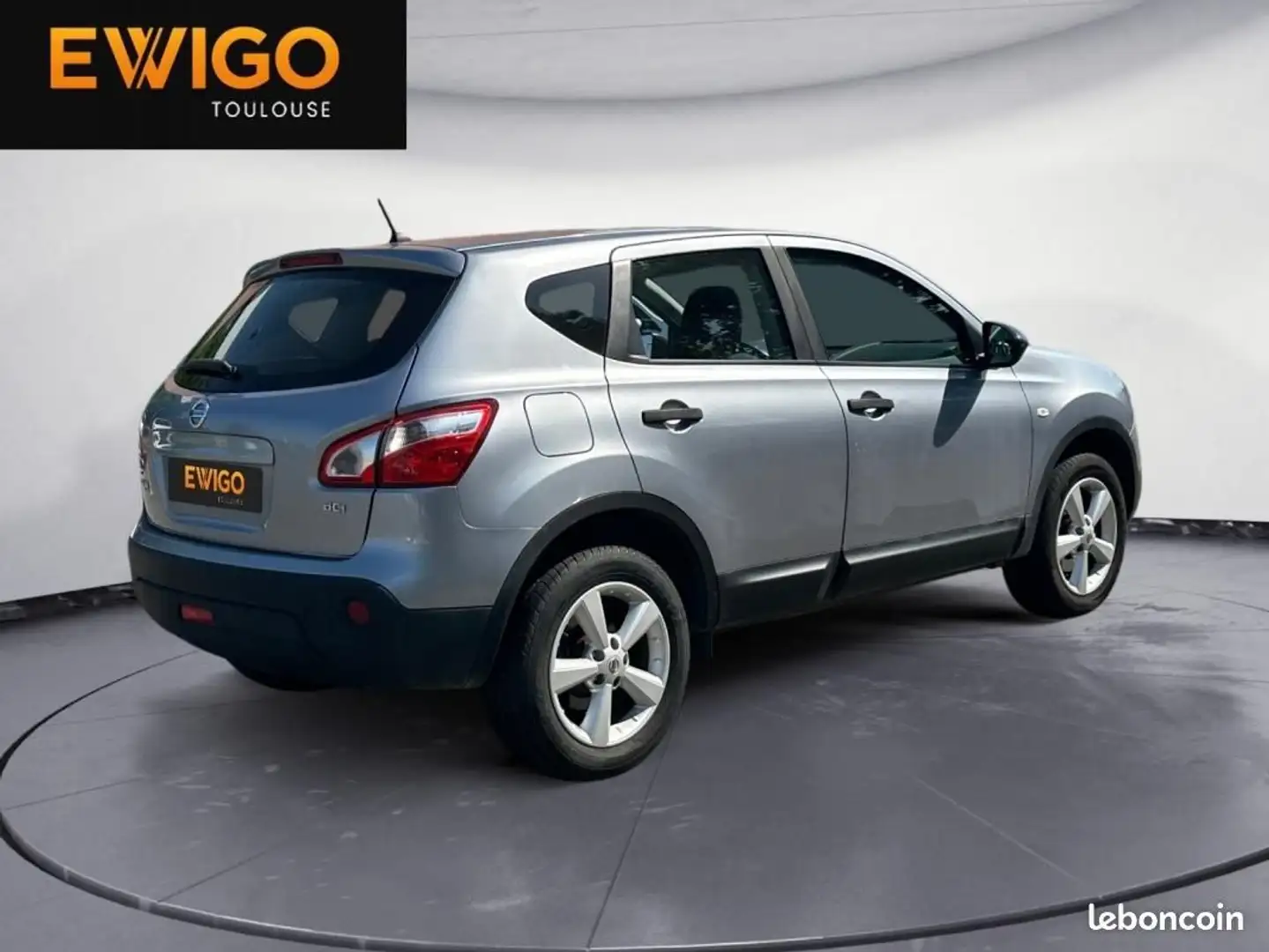 Nissan Qashqai 1.5 dci 110cv Gris - 2