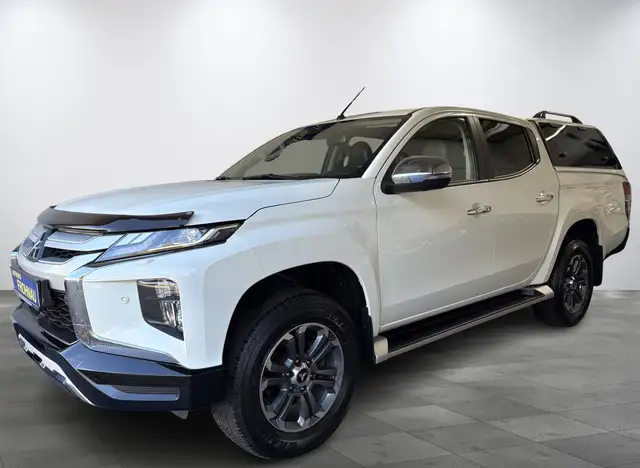 Mitsubishi L200 Top Doppelkabine 4WD 360°Kamera Totwinkel Navi AHK Leder