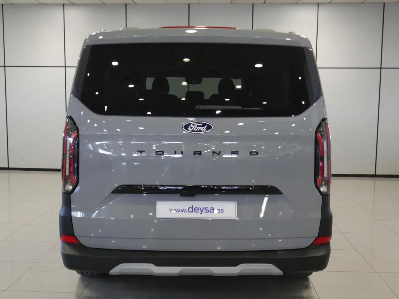 Ford Tourneo Custom 2026 — фото 6