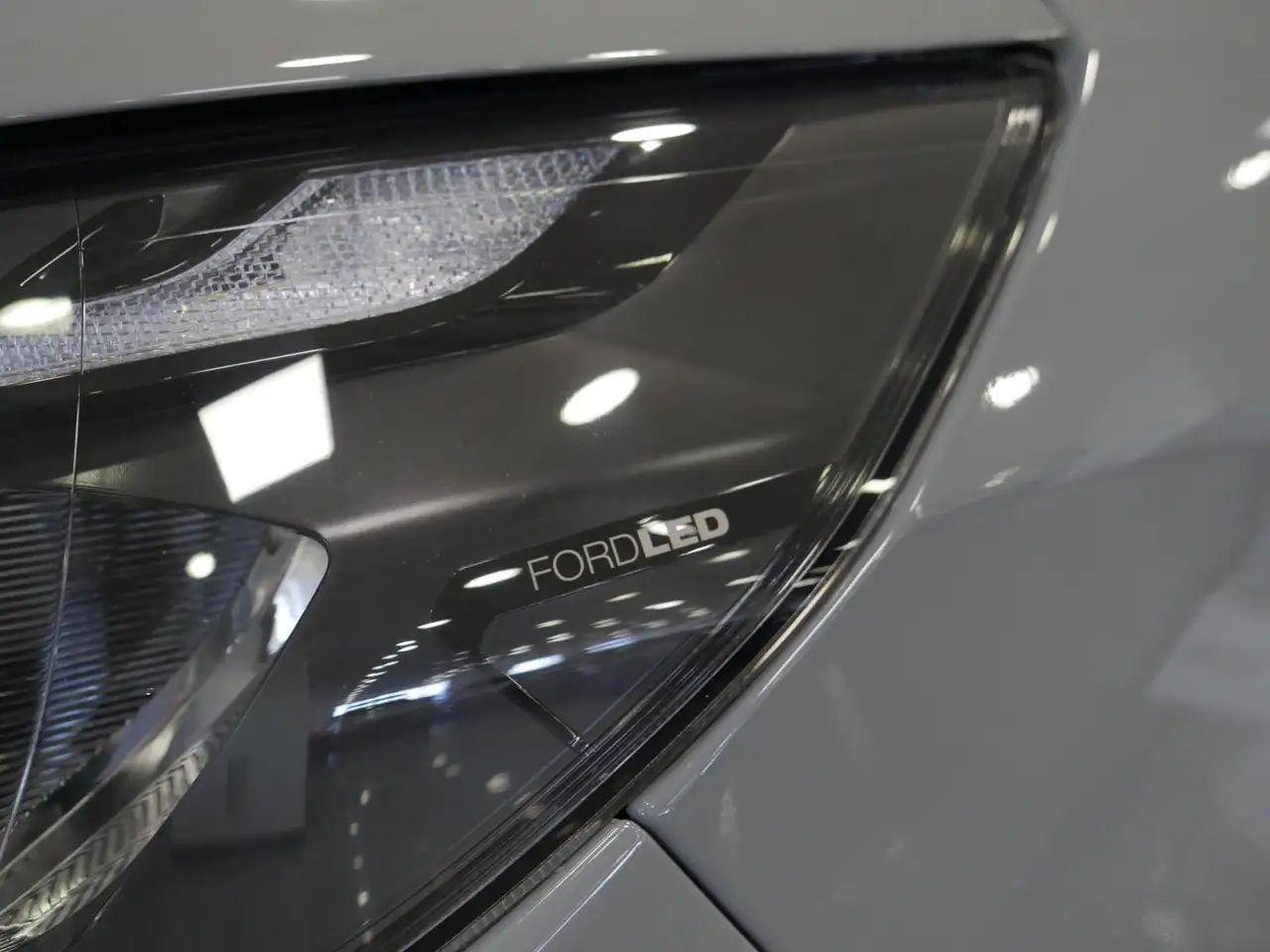 Ford Tourneo Custom 2026 — фото 8