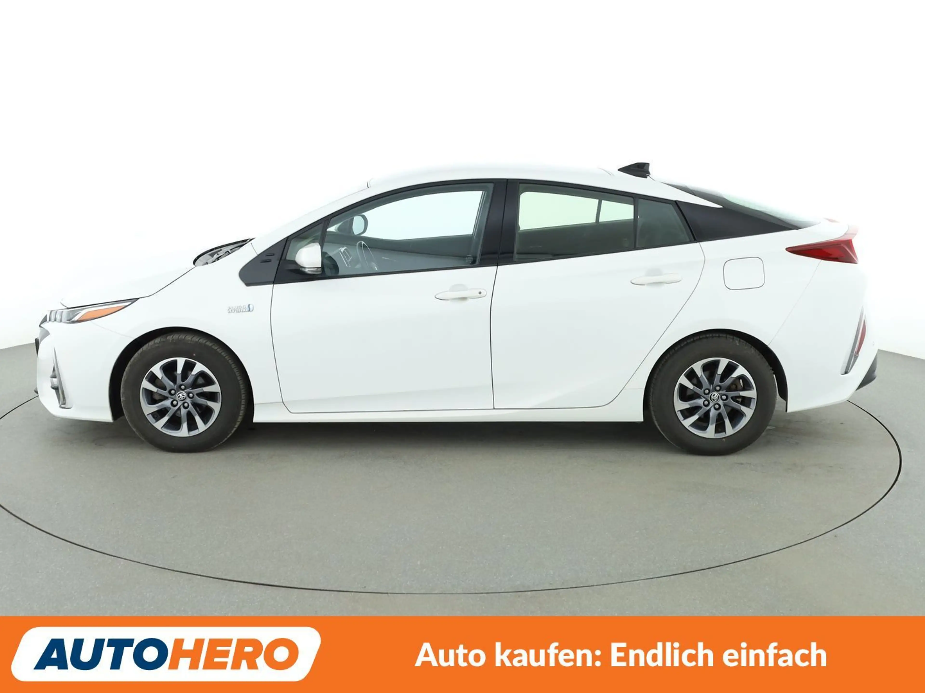 Toyota Prius 1.8 Solar Aut.*NAVI*LED*ACC*CAM*PDC* — photo 3