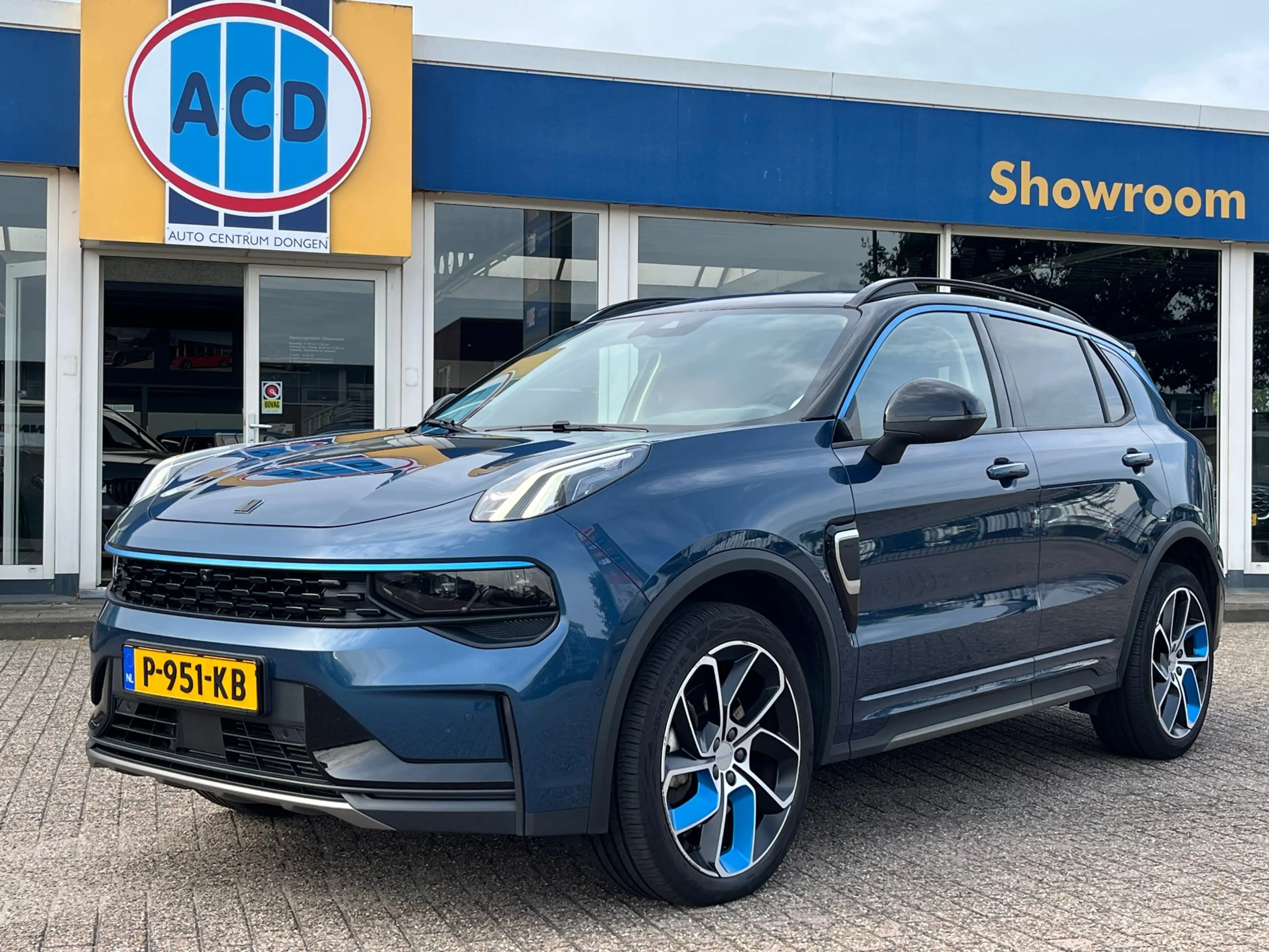 Lynk & Co 01 1.5 261pk PHEV 7DCTH | Orig.NL | PanoramaDak | 360 — photo 10