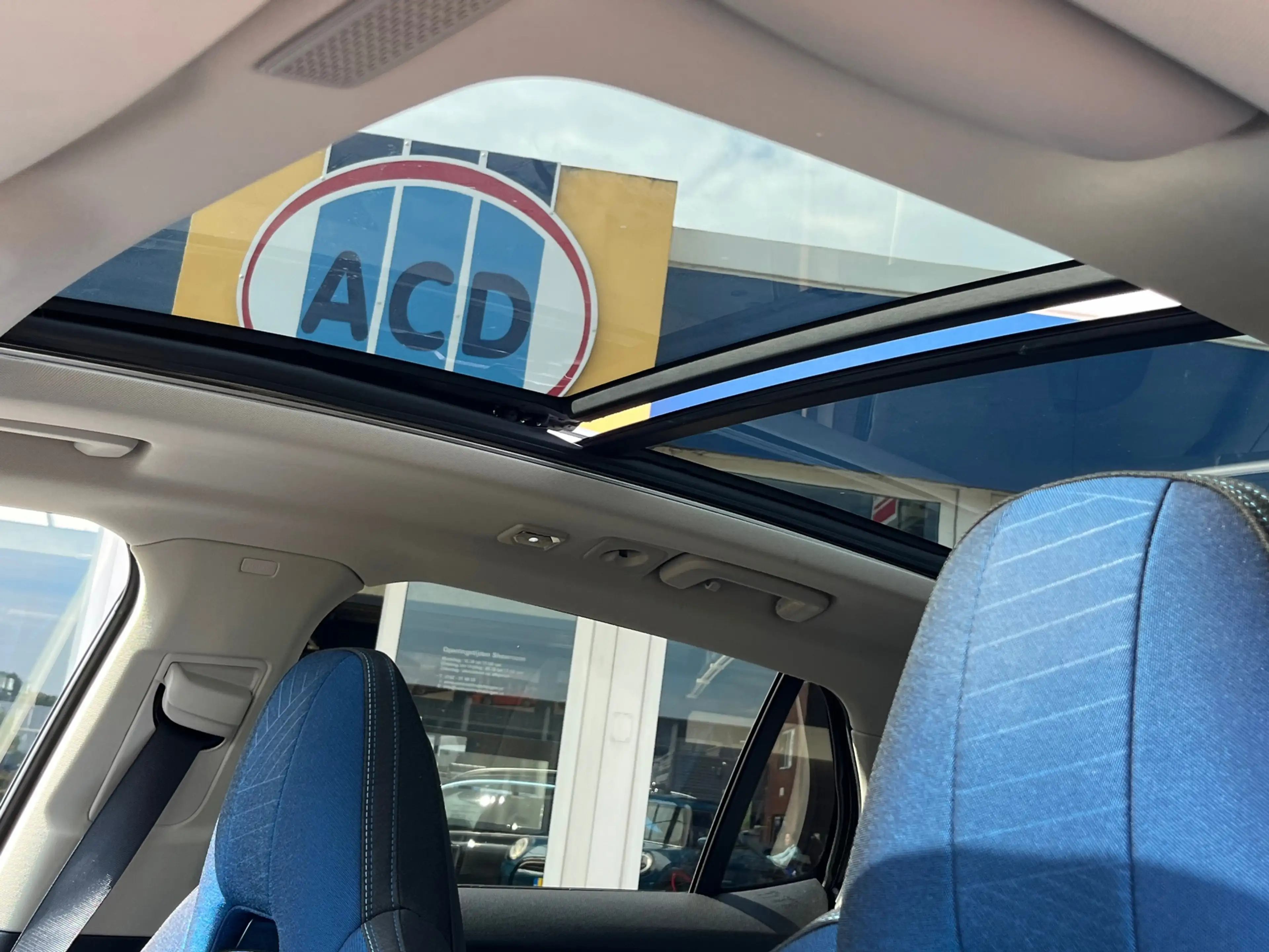 Lynk & Co 01 1.5 261pk PHEV 7DCTH | Orig.NL | PanoramaDak | 360 — photo 18