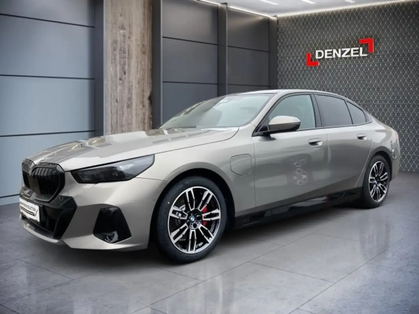 BMW 530 e xDrive Limousine G60 Grau - 1