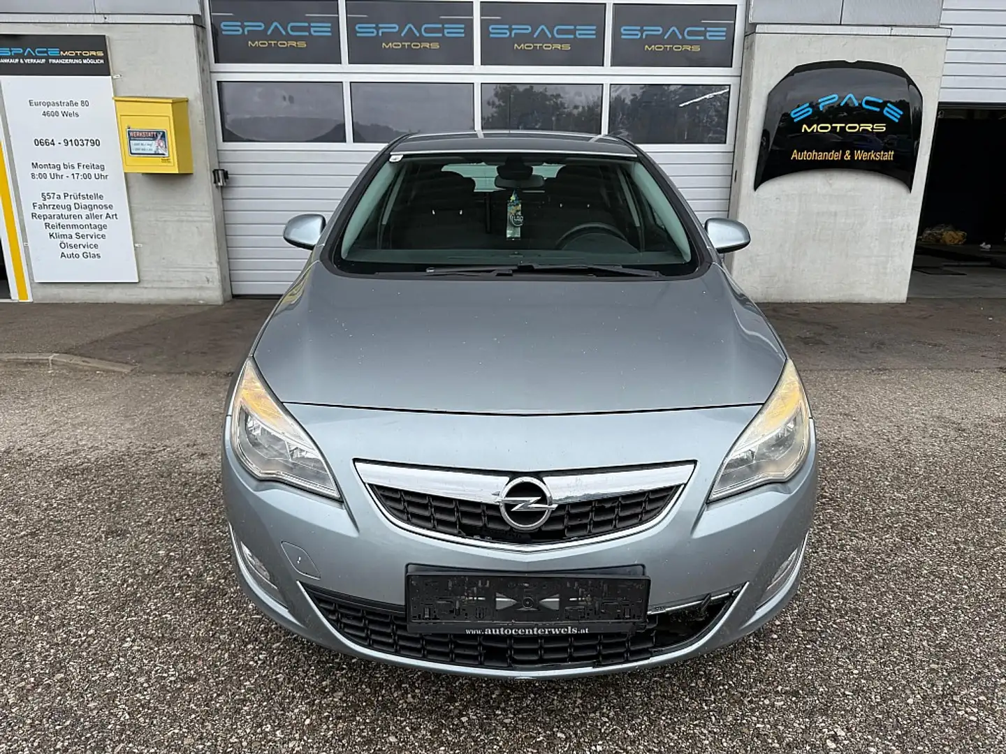 Opel Astra ST 1,4 Turbo Ecotec Edition (Export) Silber - 2