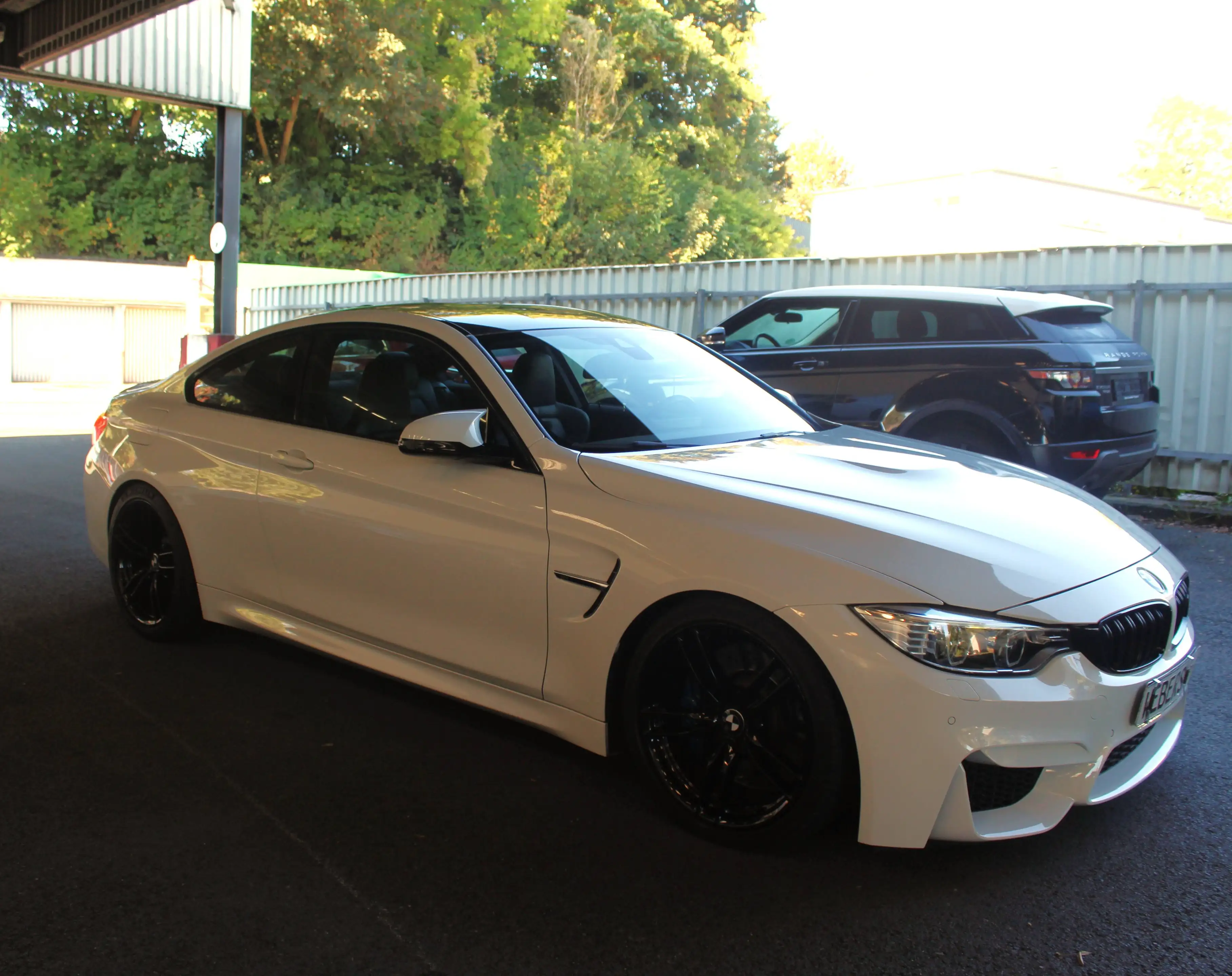BMW M4 *Carbon-Dach*78tkm*Leder*Kamera*HeadUp — photo 4