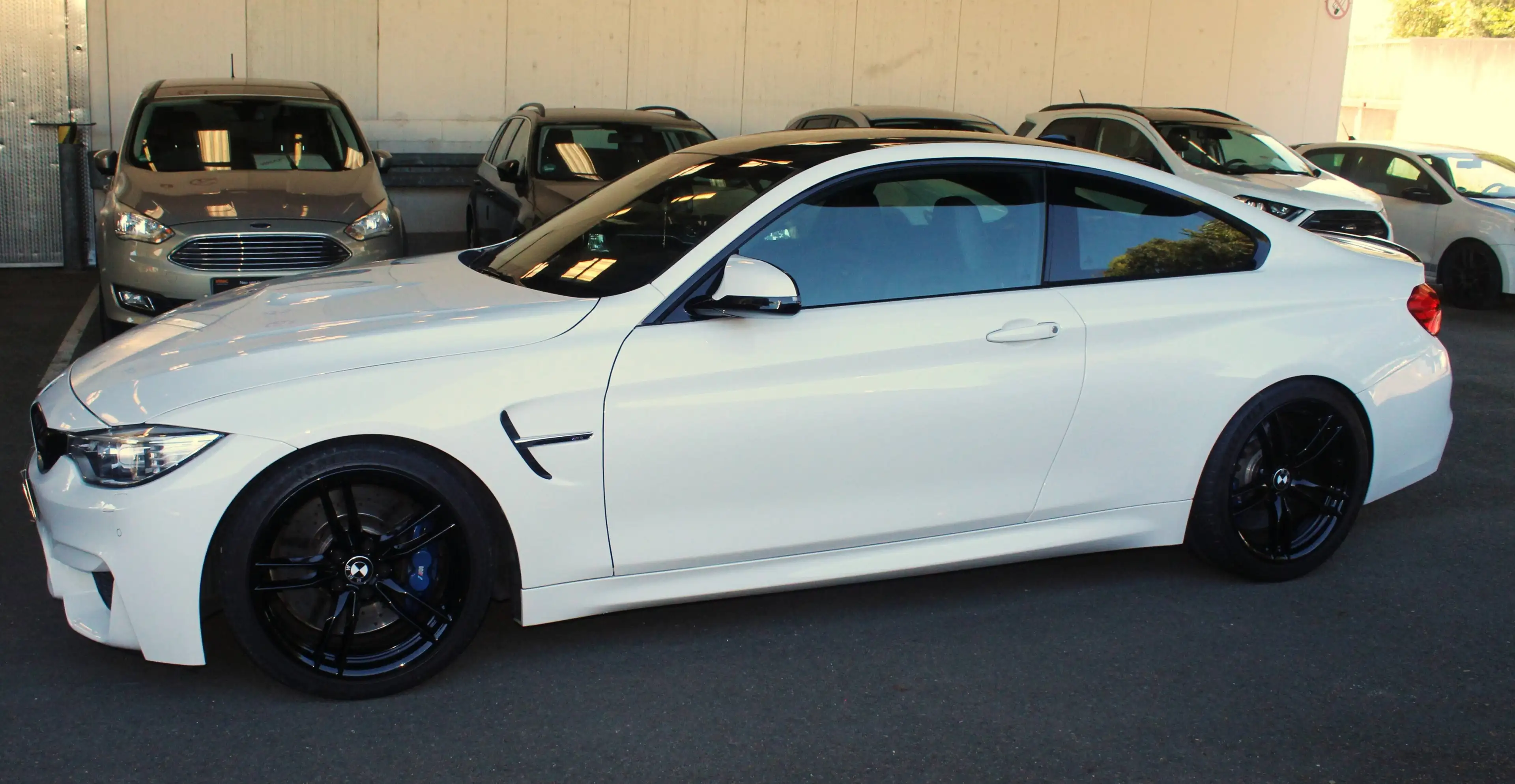 BMW M4 *Carbon-Dach*78tkm*Leder*Kamera*HeadUp — photo 8
