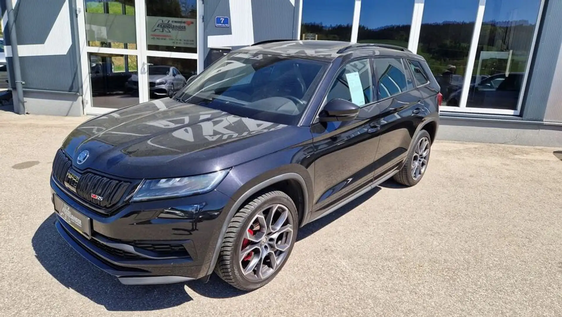 Skoda Kodiaq 2,0 TDI SCR 4x4 RS DSG Schwarz - 2