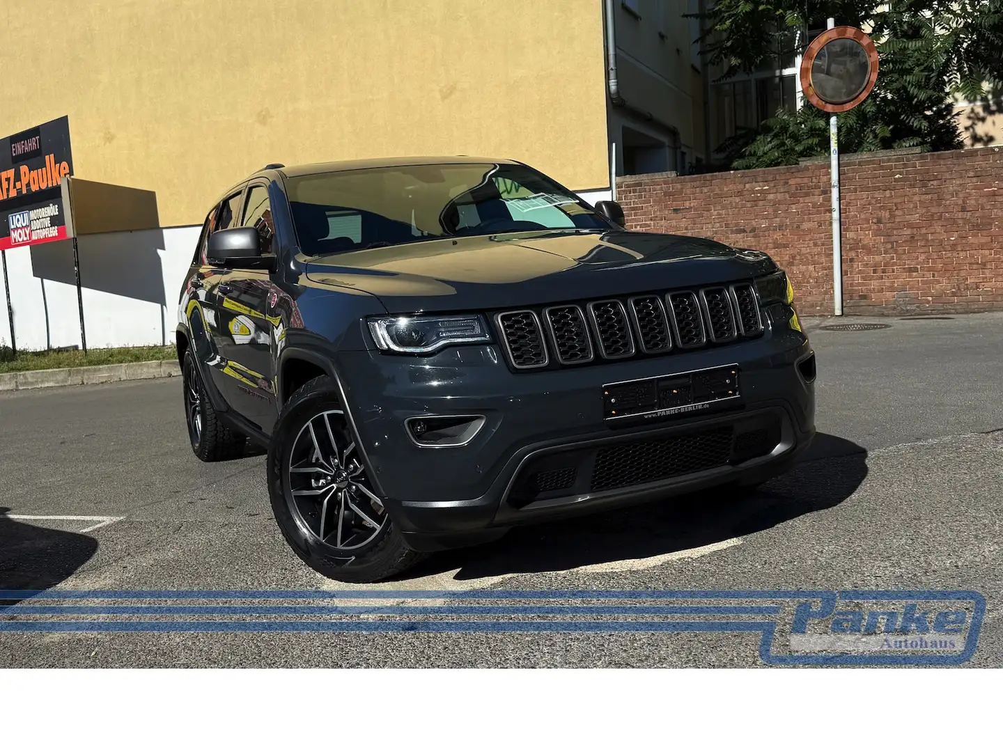Jeep Grand Cherokee 3.0 CRD Trailhawk Grau - 1