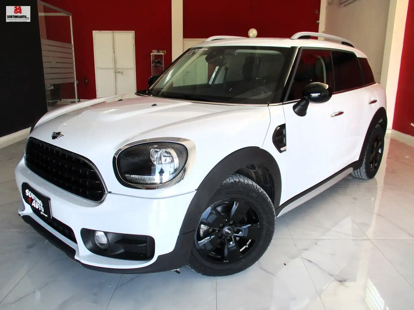 MINI One D Countryman 1.5 Business 116cv 7/2019 KM75000 NAVI FULL Beyaz - 1