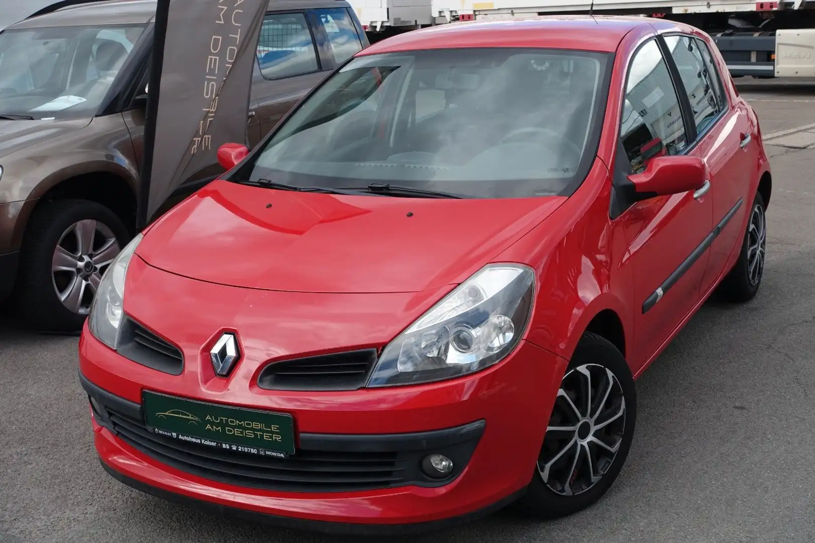 Renault Clio III Dynamique*KLIMA*ZV*BC*ISOFIX*4/5-türig* Rouge - 1