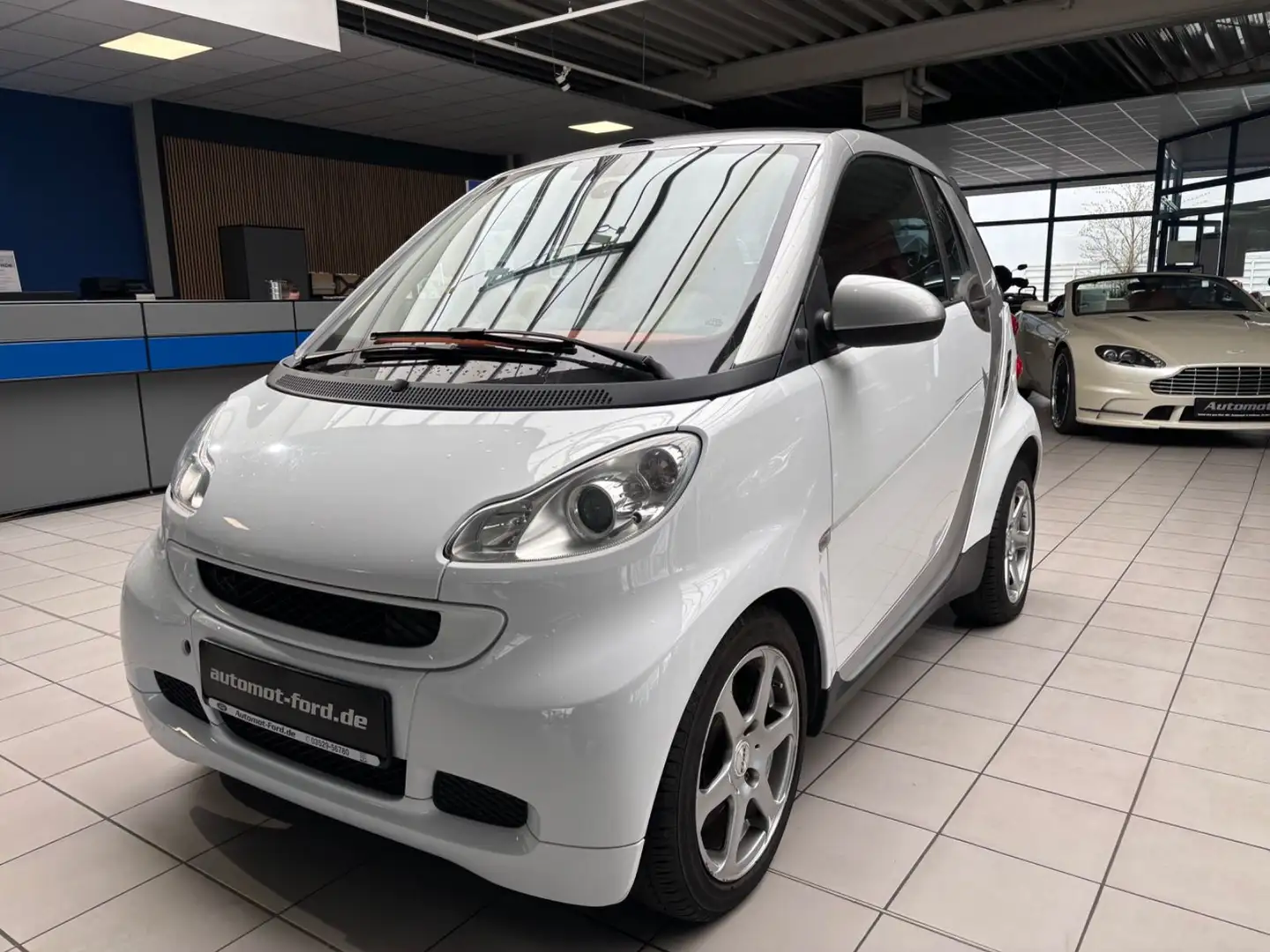 smart forTwo fortwo cabrio passion 1.Hand*Klima*Servo*SHZ+LMR Ezüst - 1