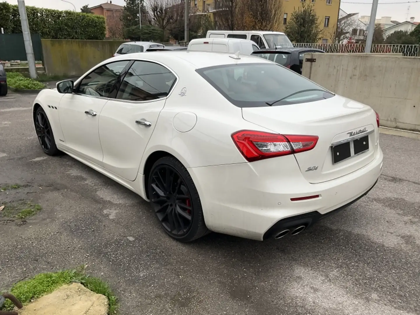 Maserati Ghibli V6 430 CV Q4 Gransport Blanc - 2