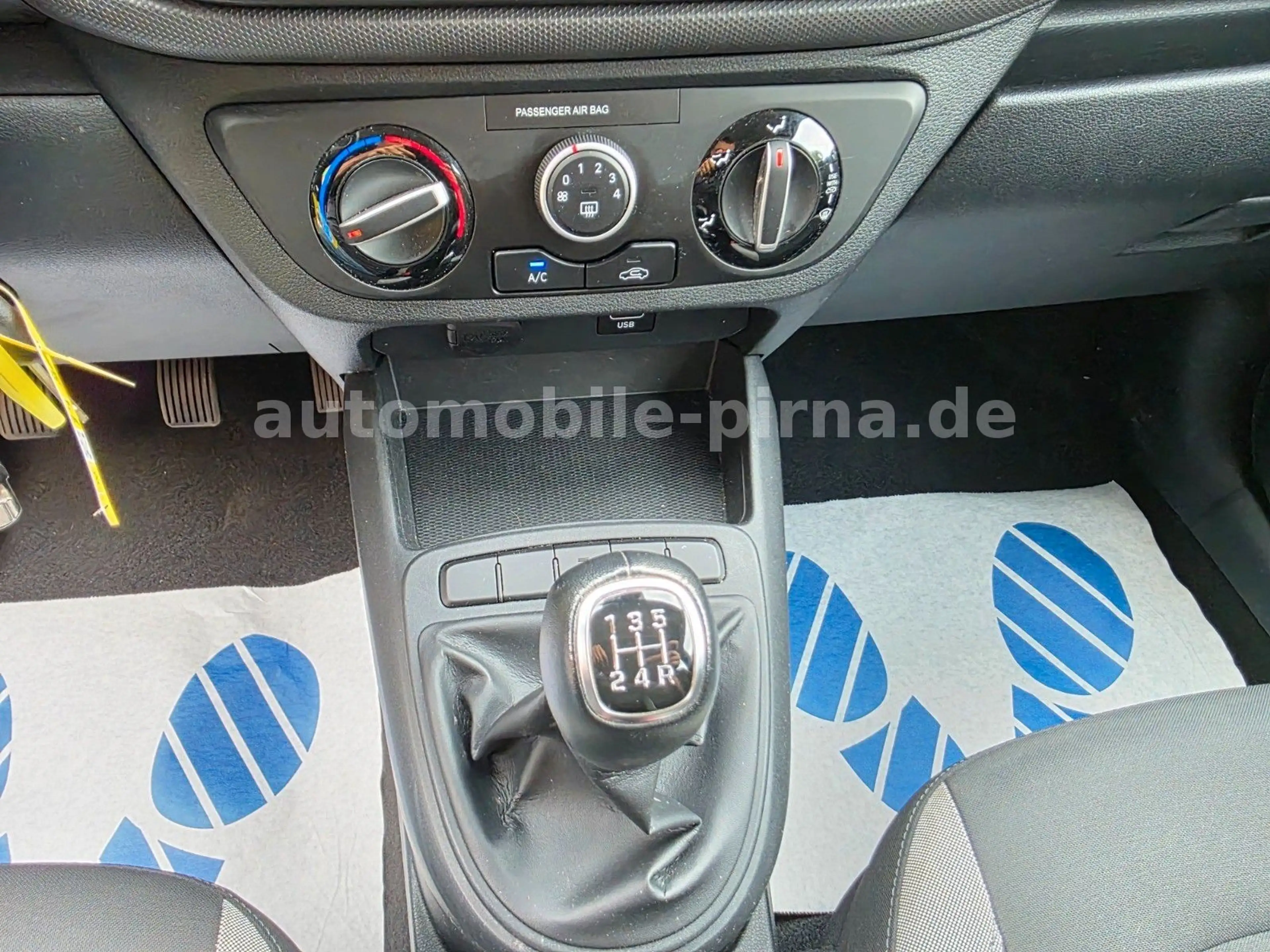 Hyundai i10 Select (FACELIFT MJ21) +KLIMA/Bluetooth/DAB — photo 12