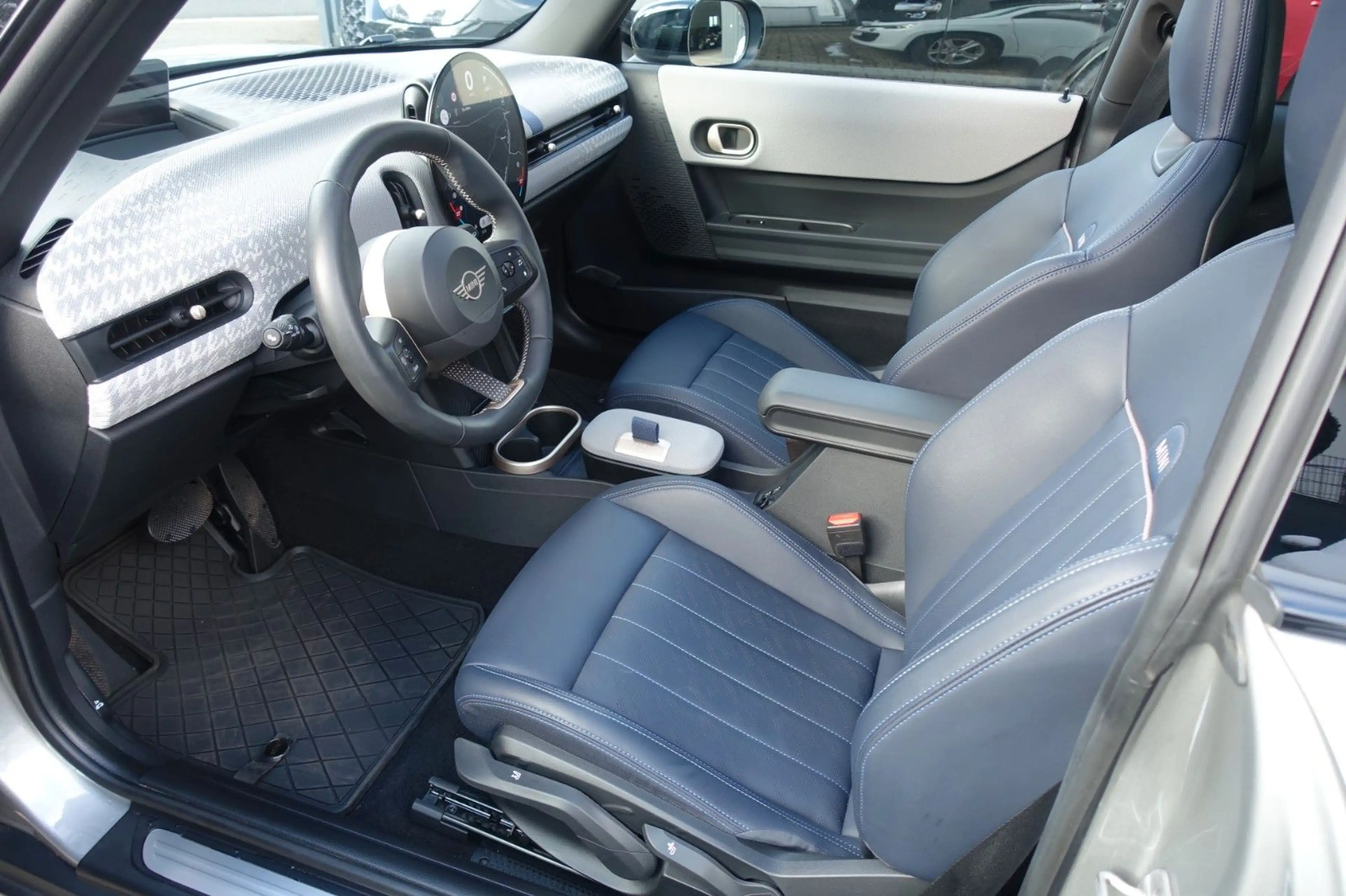 MINI Cooper S Favoured Trim | PANORAMA | LEDER | 18" — photo 14