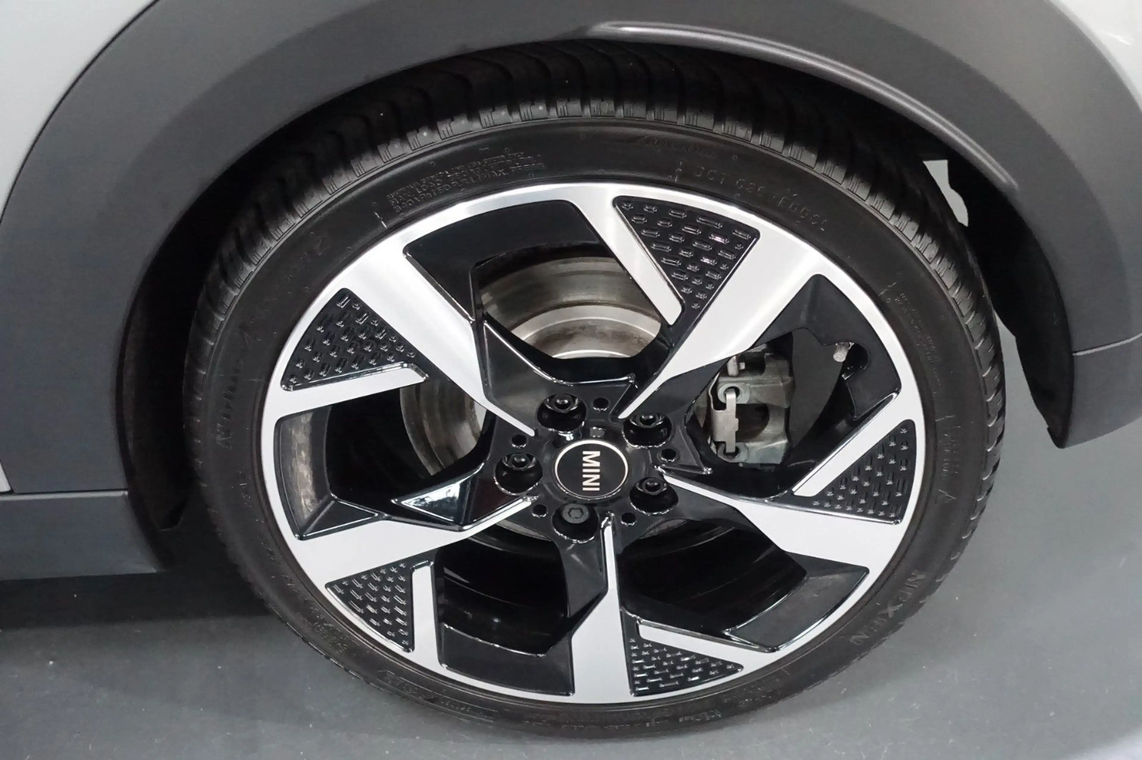 MINI Cooper S Favoured Trim | PANORAMA | LEDER | 18" — photo 10