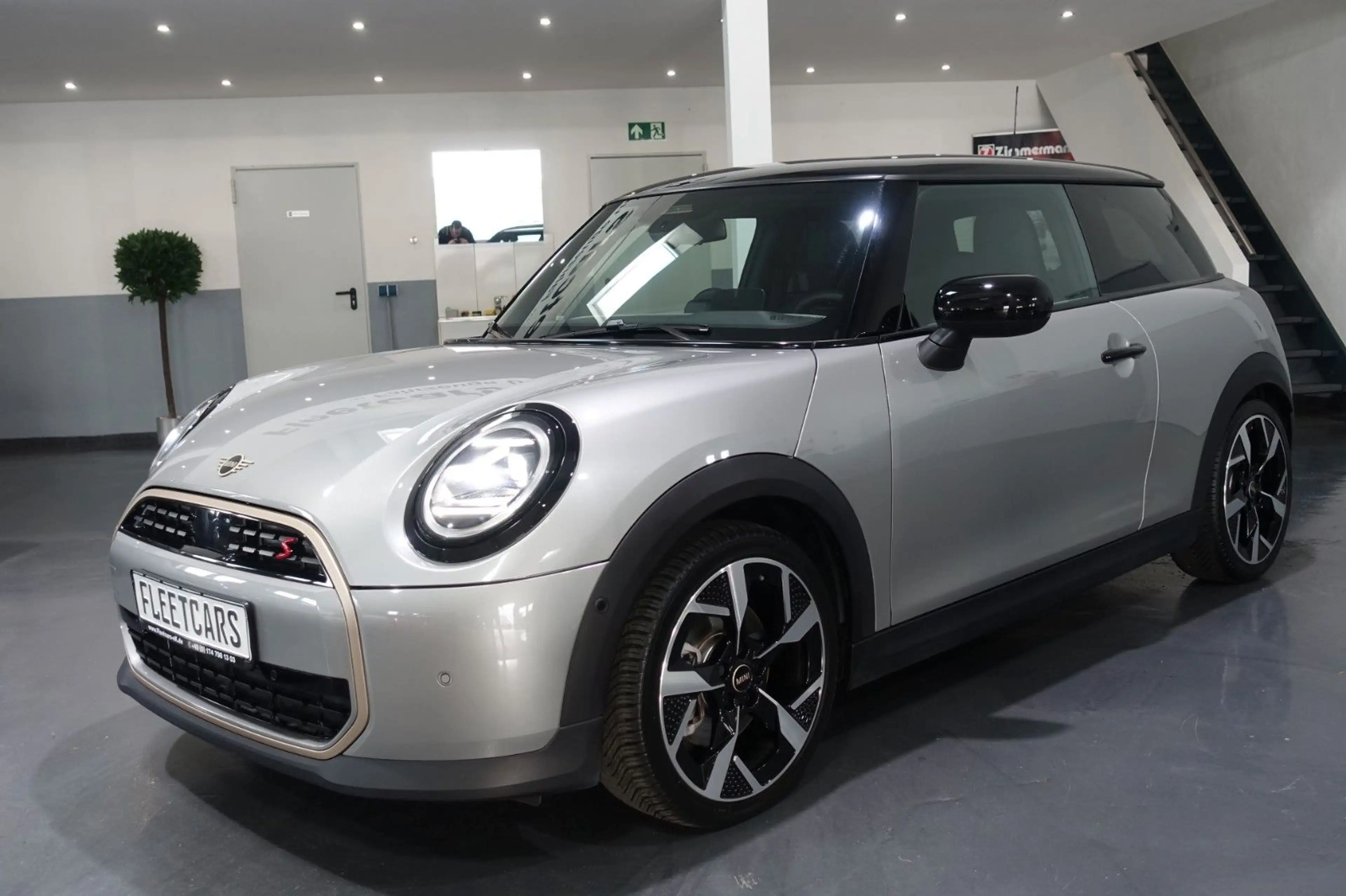 MINI Cooper S Favoured Trim | PANORAMA | LEDER | 18" — photo 3