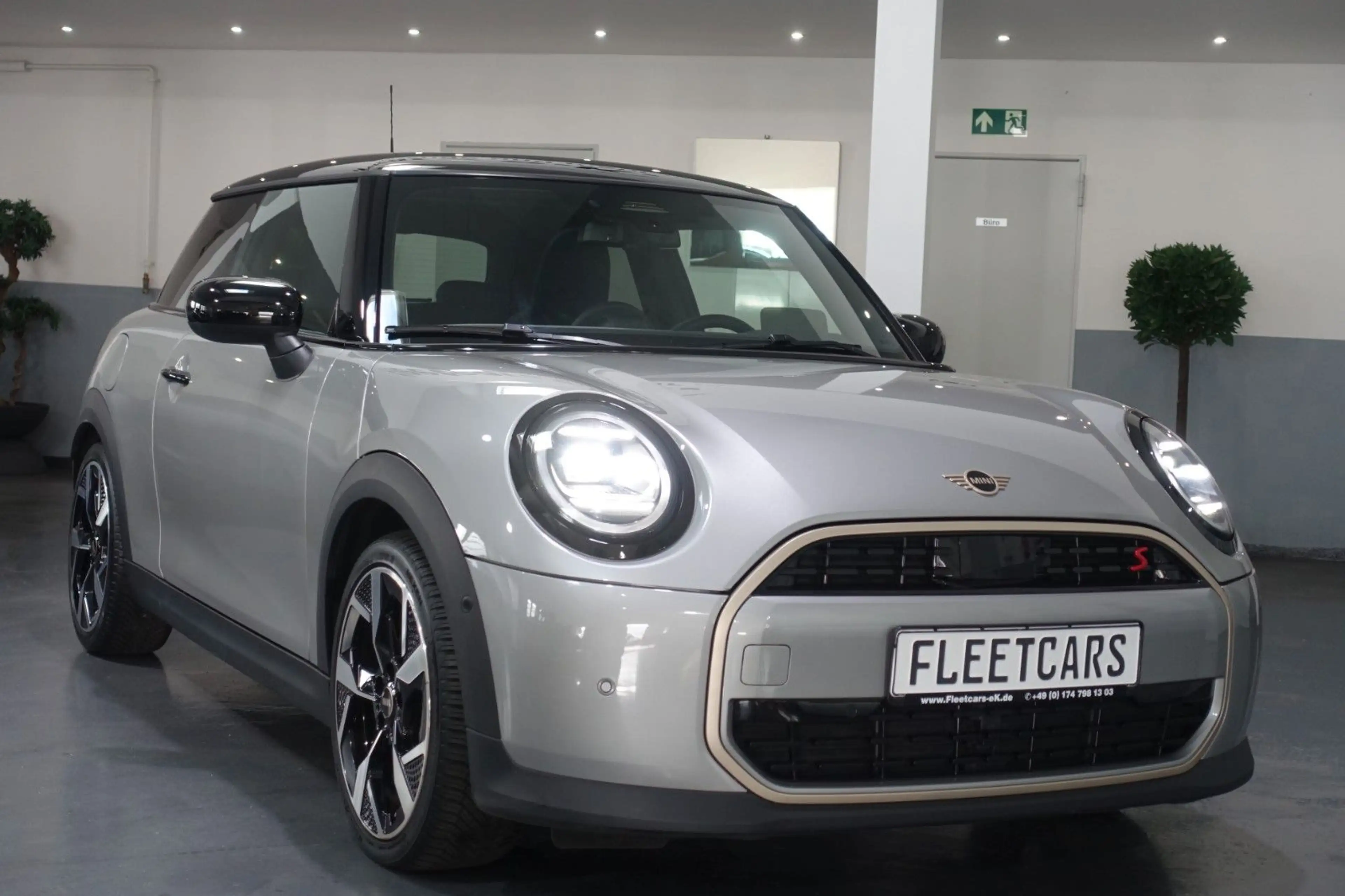 MINI Cooper S Favoured Trim | PANORAMA | LEDER | 18" — photo 5