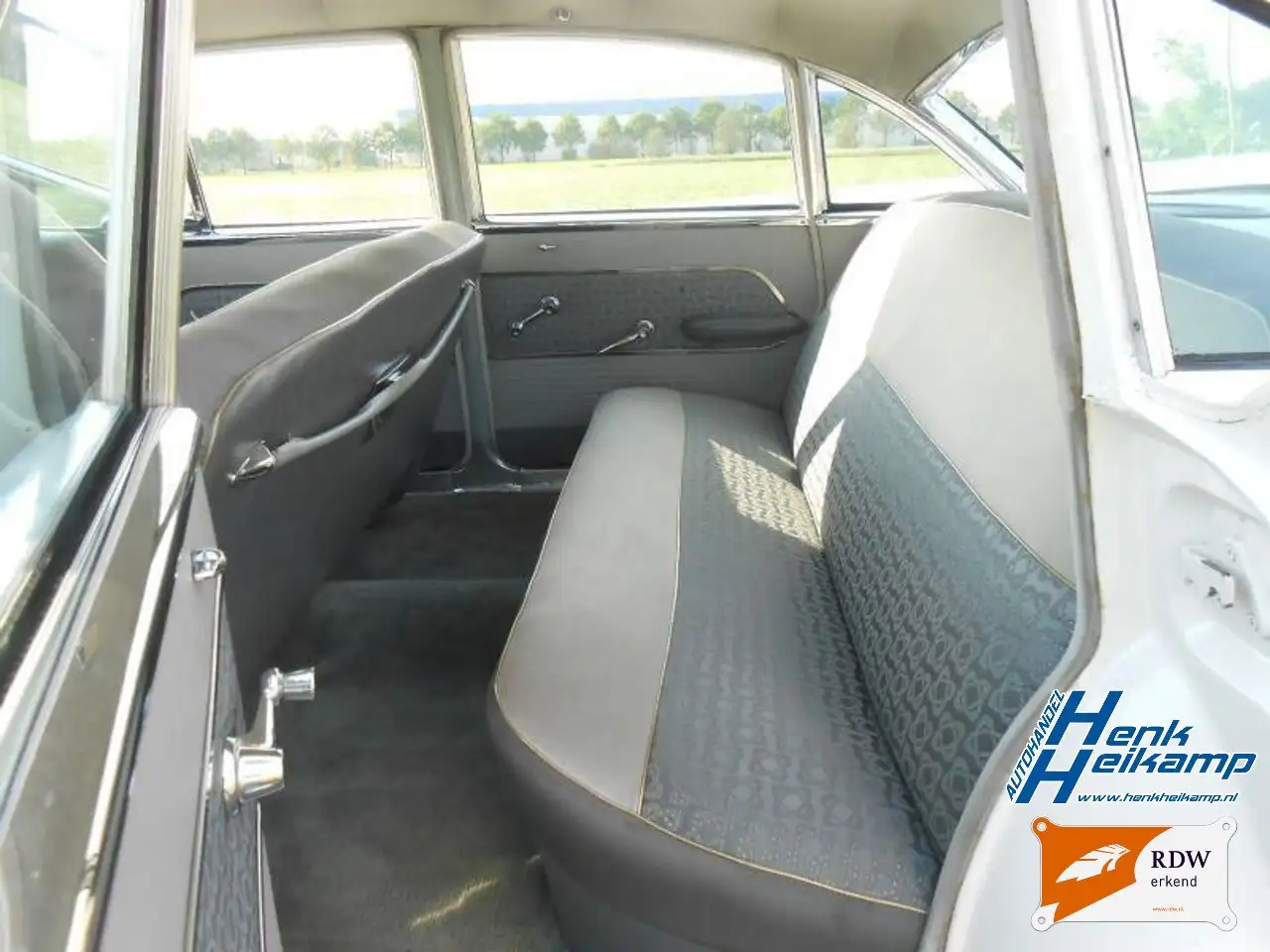 Chrysler Saratoga *UNIEK EXEMPLAAR Benzine - LPG motor, foto 9