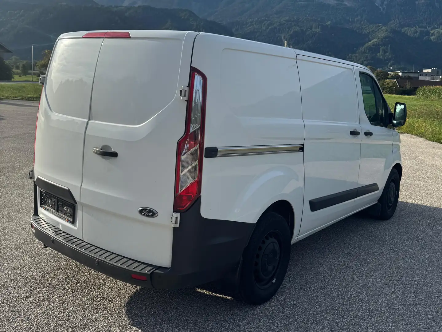 Ford Transit Custom Transit Custom Kasten 2,0 TDCi L1H1 310 Trend Trend Weiß - 2