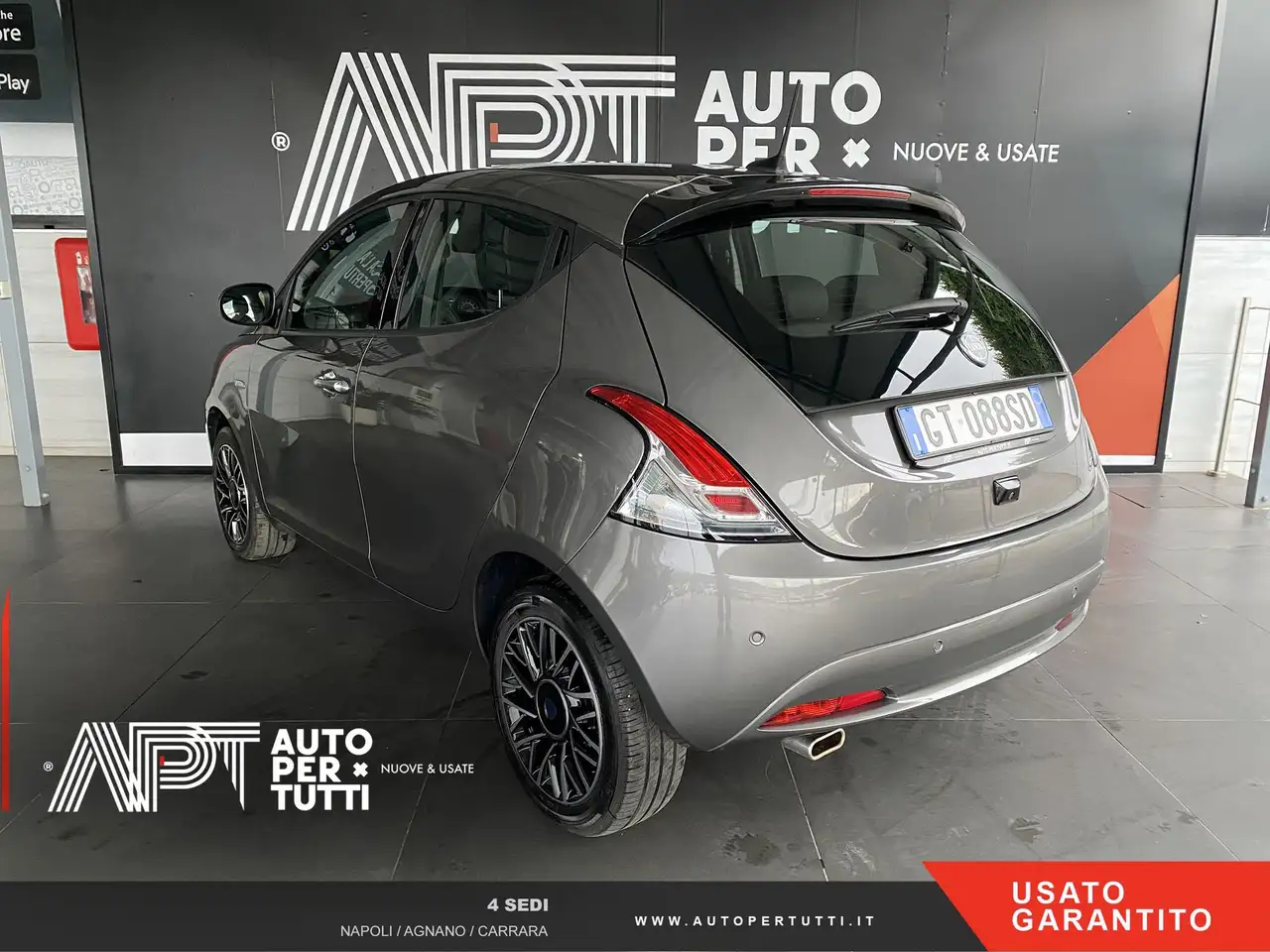 Lancia Ypsilon 2024