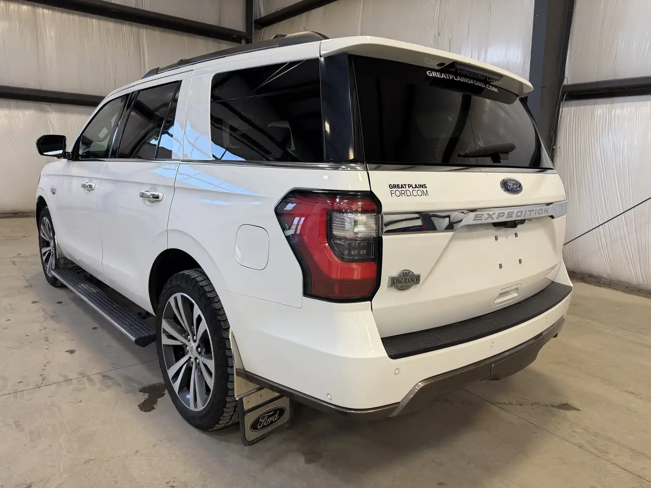 Ford Expedition снимка Ford Expedition