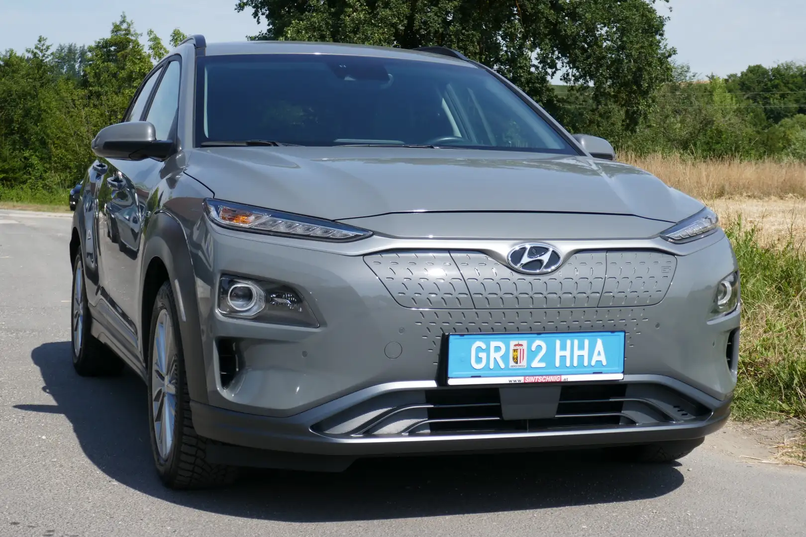 Hyundai KONA Kona Elektro 64kWh Level 5 Level 5 Grau - 2