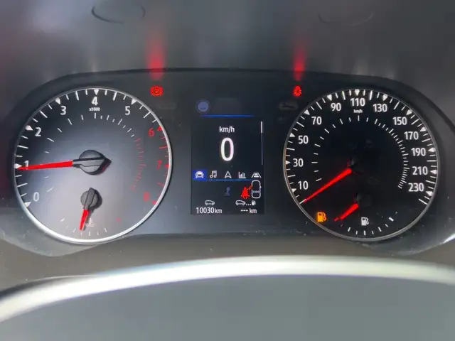 Renault Captur view 13