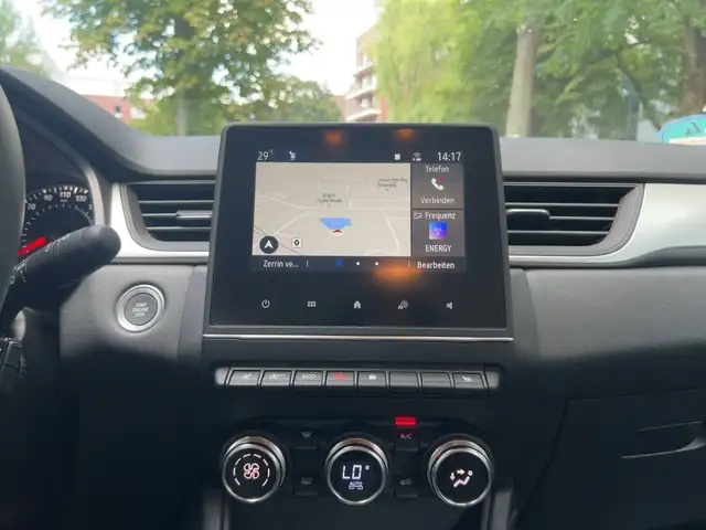 Renault Captur view 12