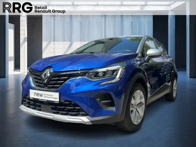 2023 Renault Captur in Blue for sale