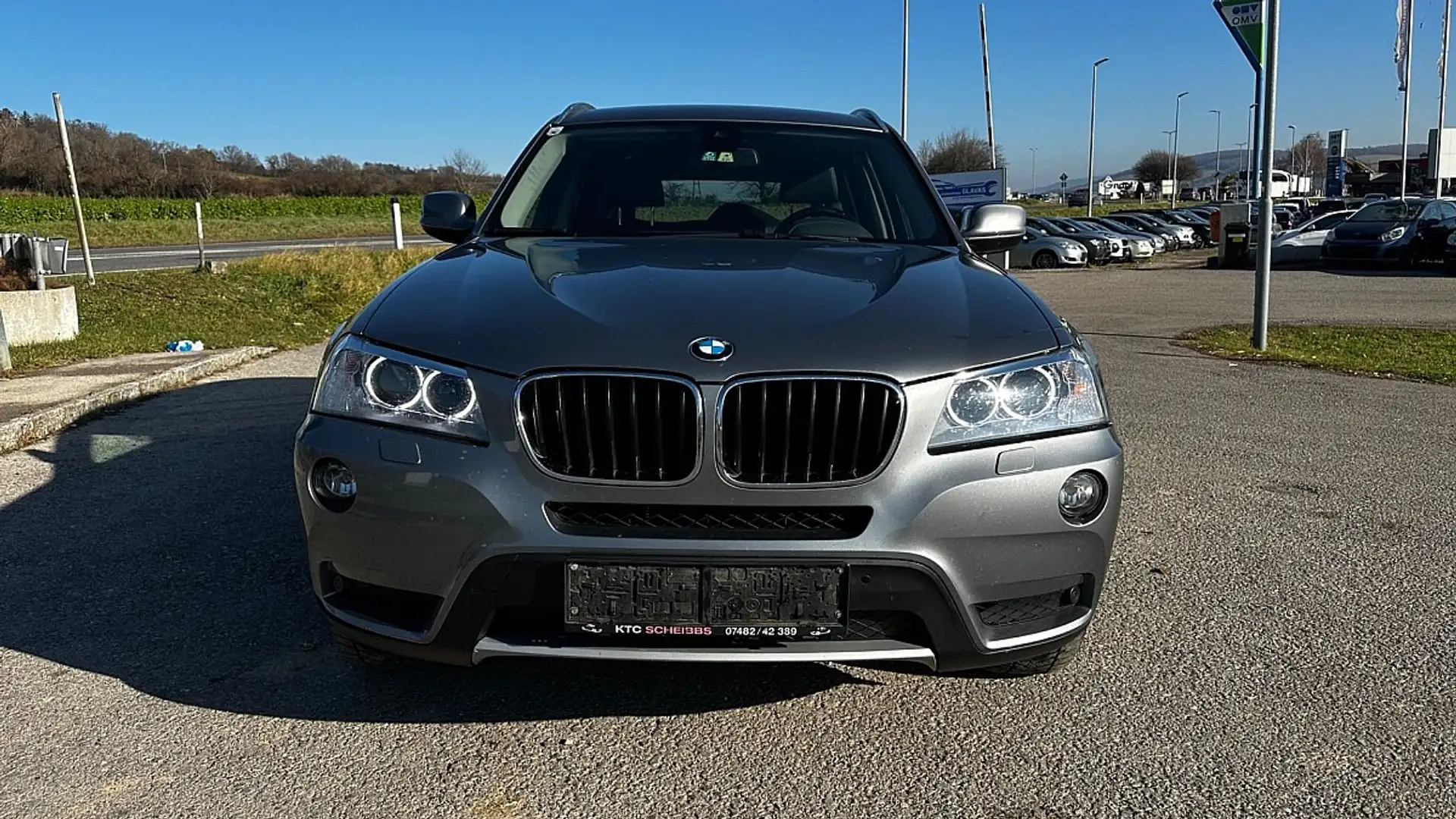BMW X3 xDrive20d Österreich-Paket Aut. Grau - 1