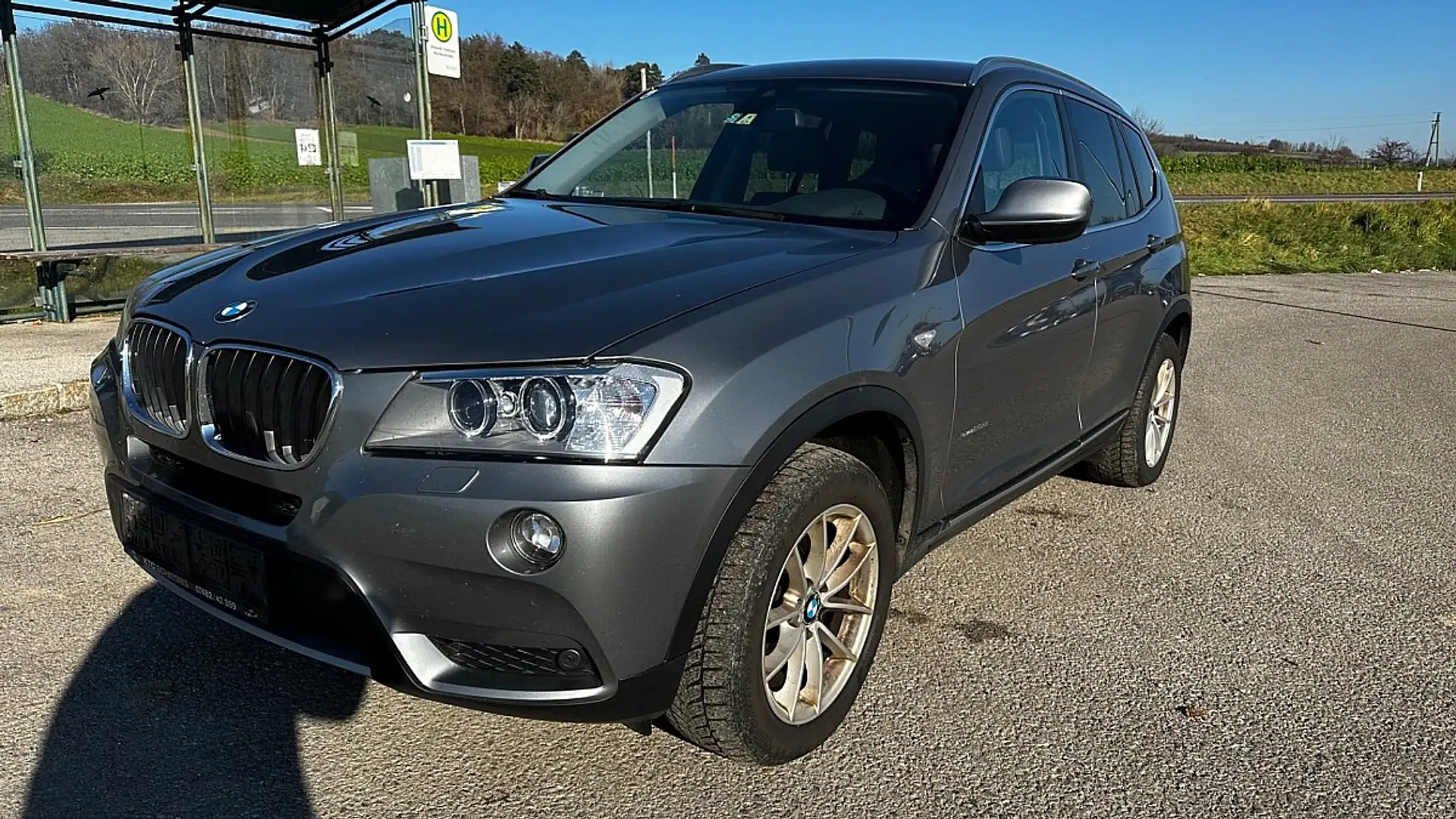 BMW X3 xDrive20d Österreich-Paket Aut. Grau - 2