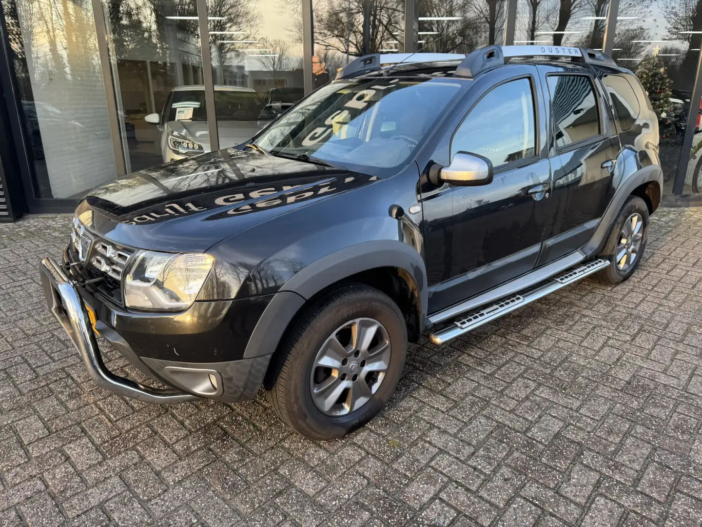 Dacia Duster 1.2 TCe 4x2 Prestige*Navi*Airco*EXPORT/EX.BPM* Zwart - 2