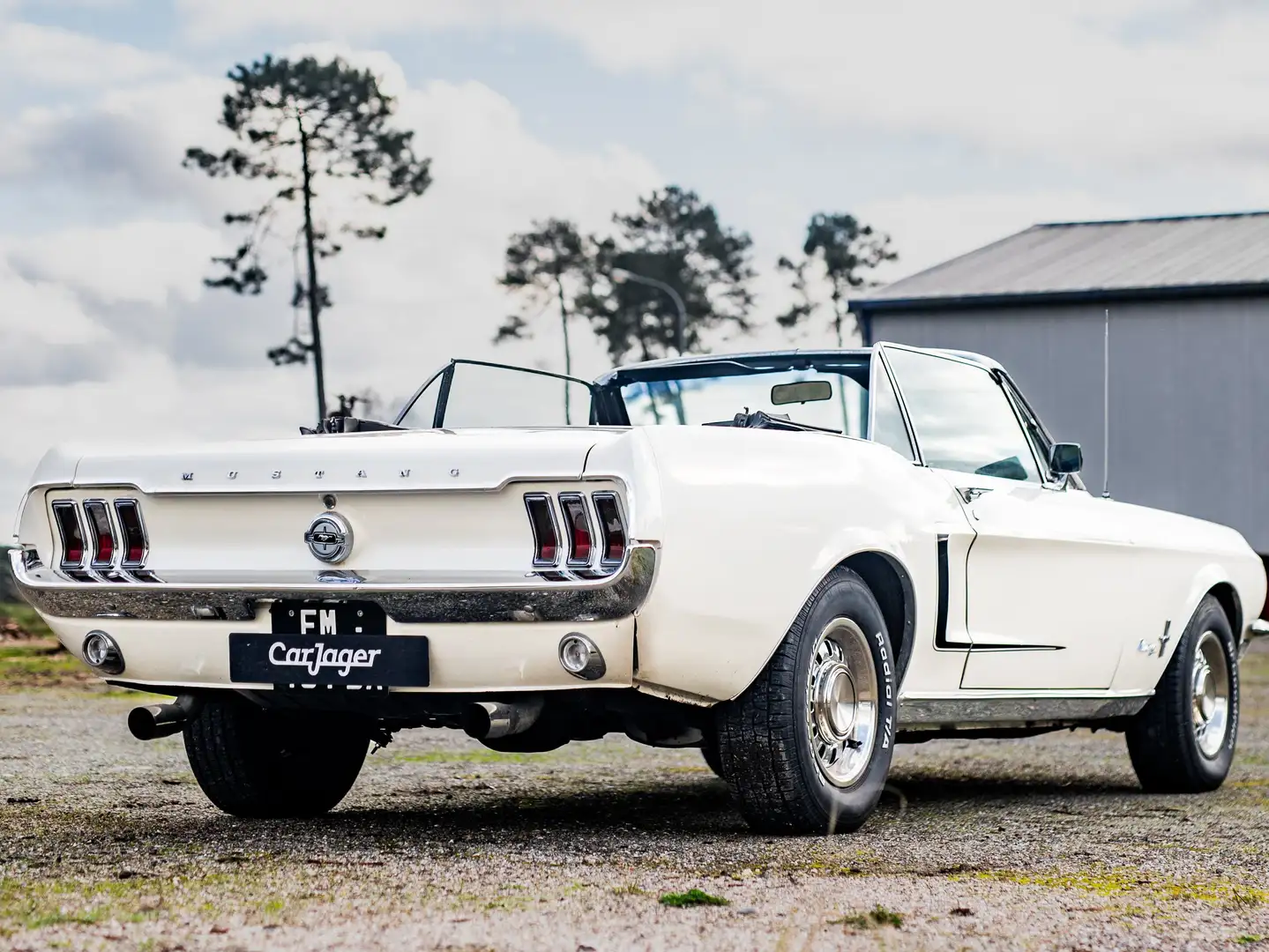 Ford Mustang Cabriolet Blanc - 2