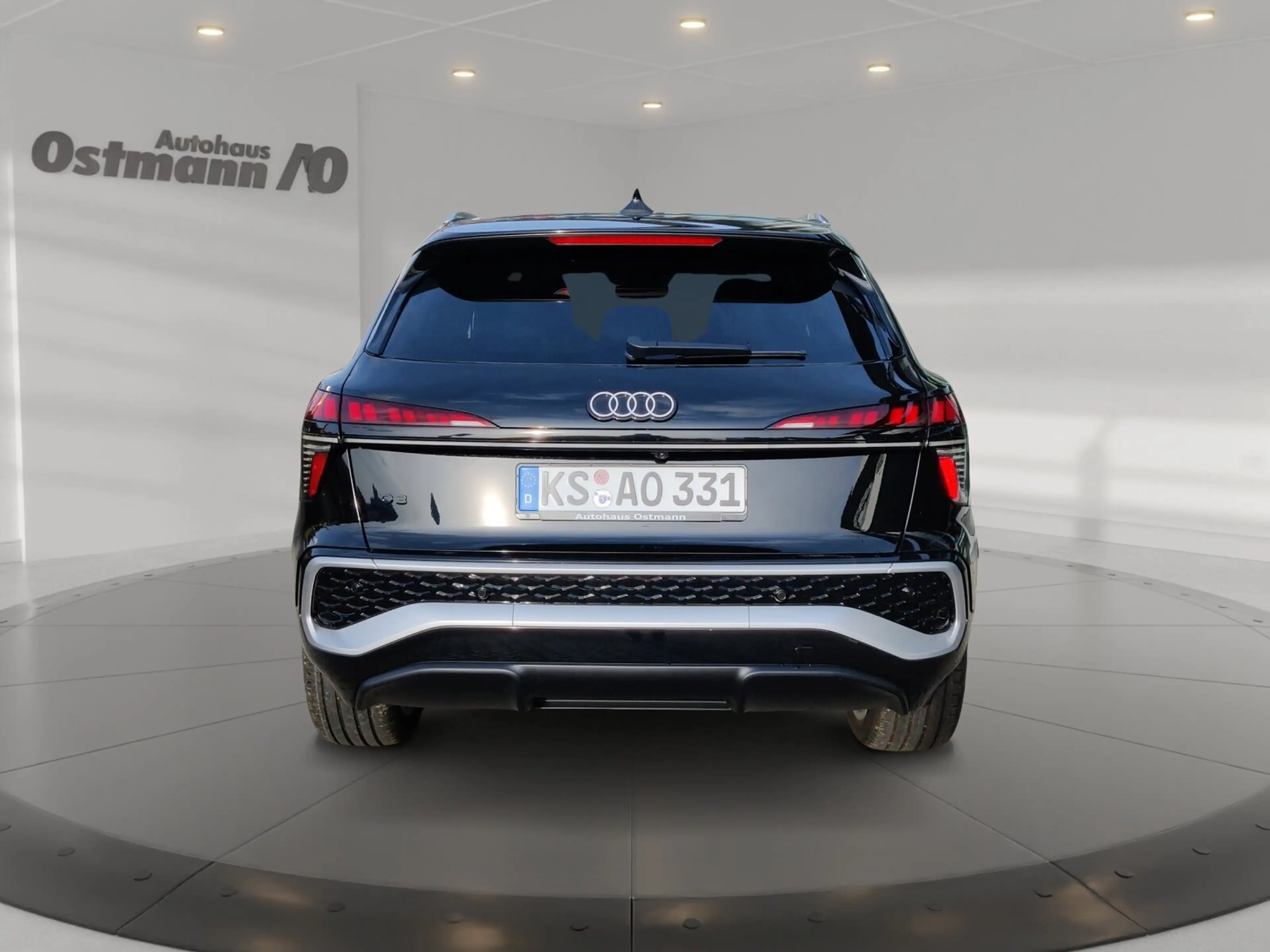 Audi Q3 1.5 TFSI 360 ACC AHK — photo 4