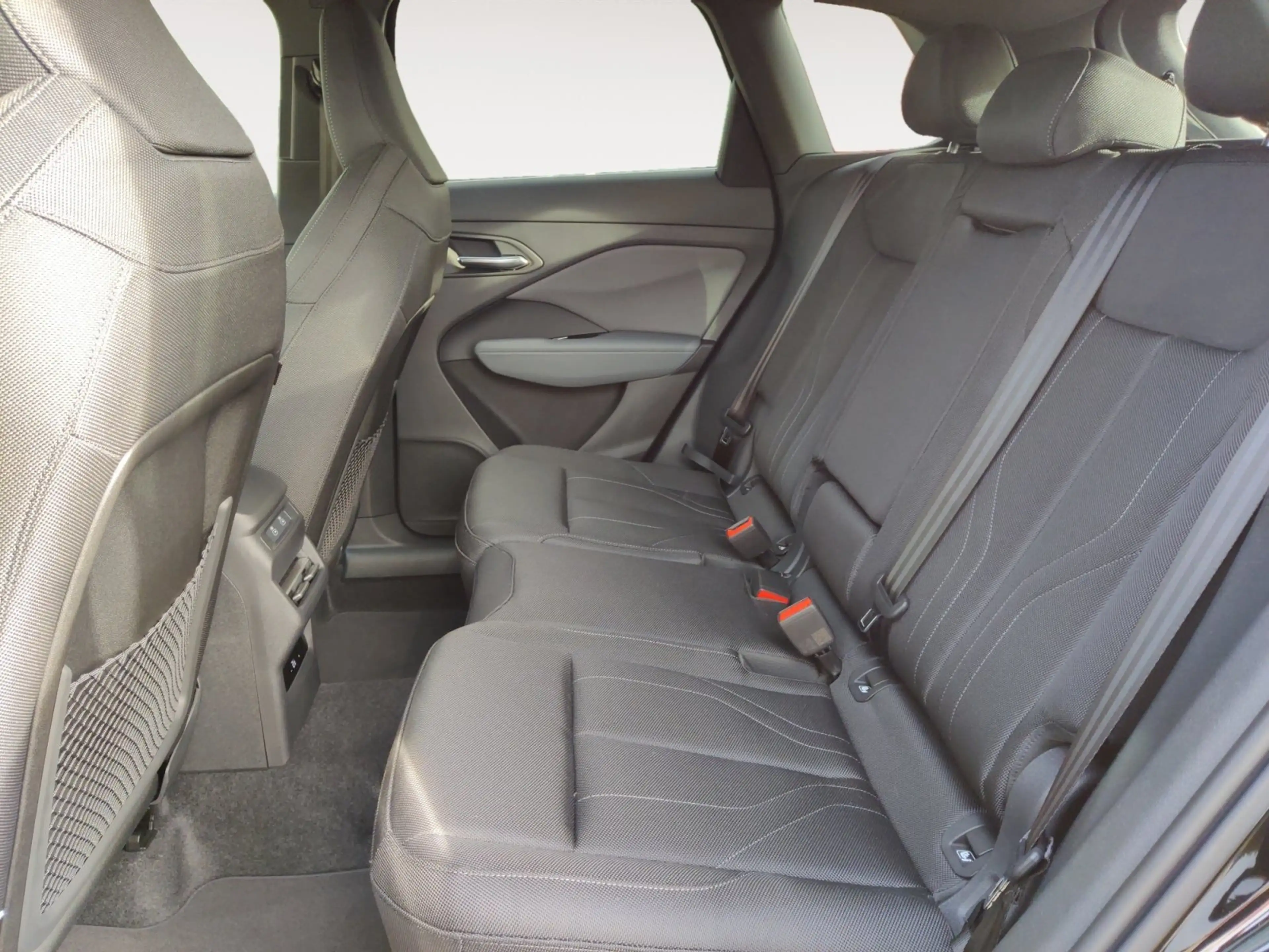Audi Q3 1.5 TFSI 360 ACC AHK — photo 8