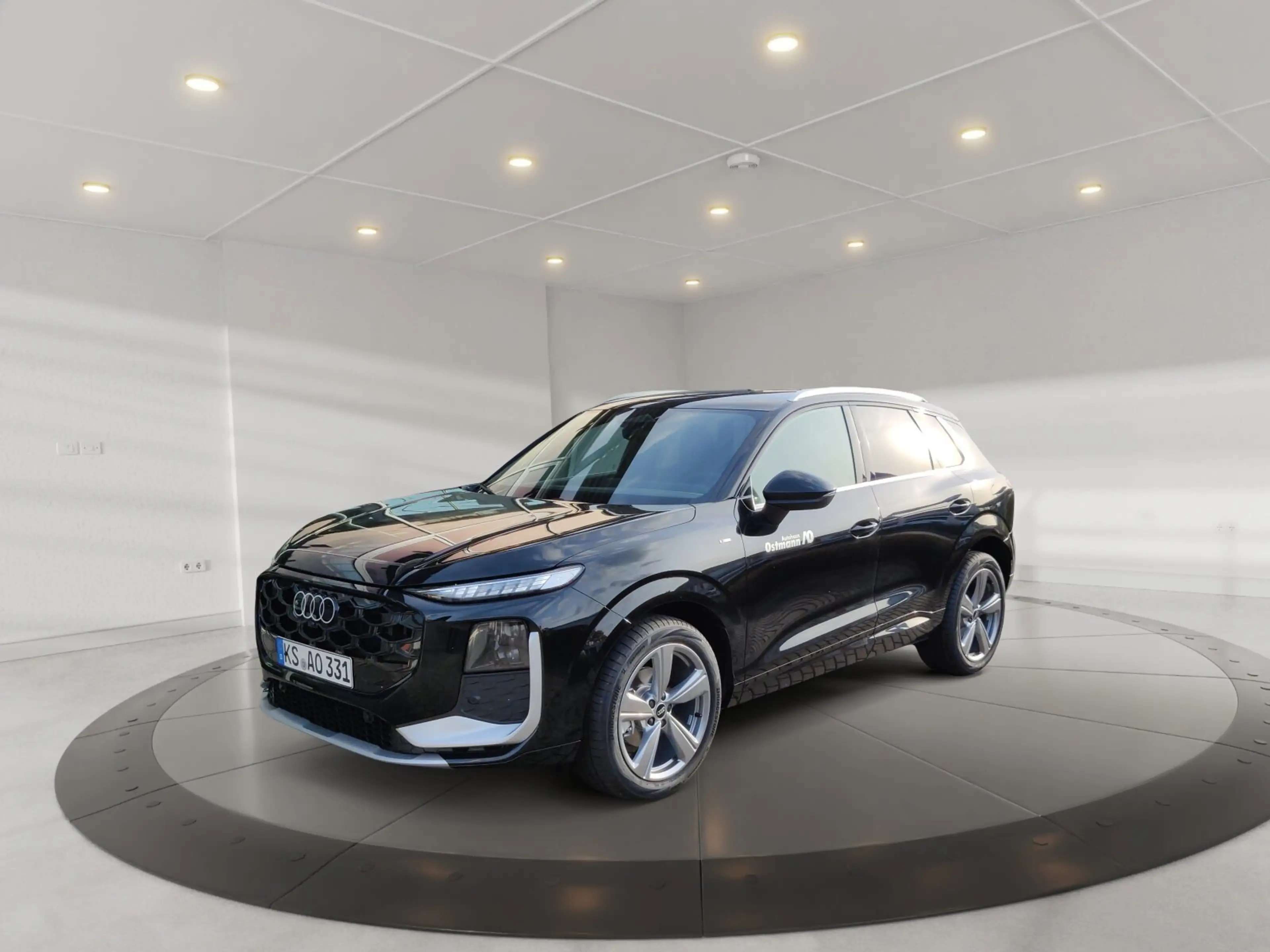 Audi Q3 1.5 TFSI 360 ACC AHK