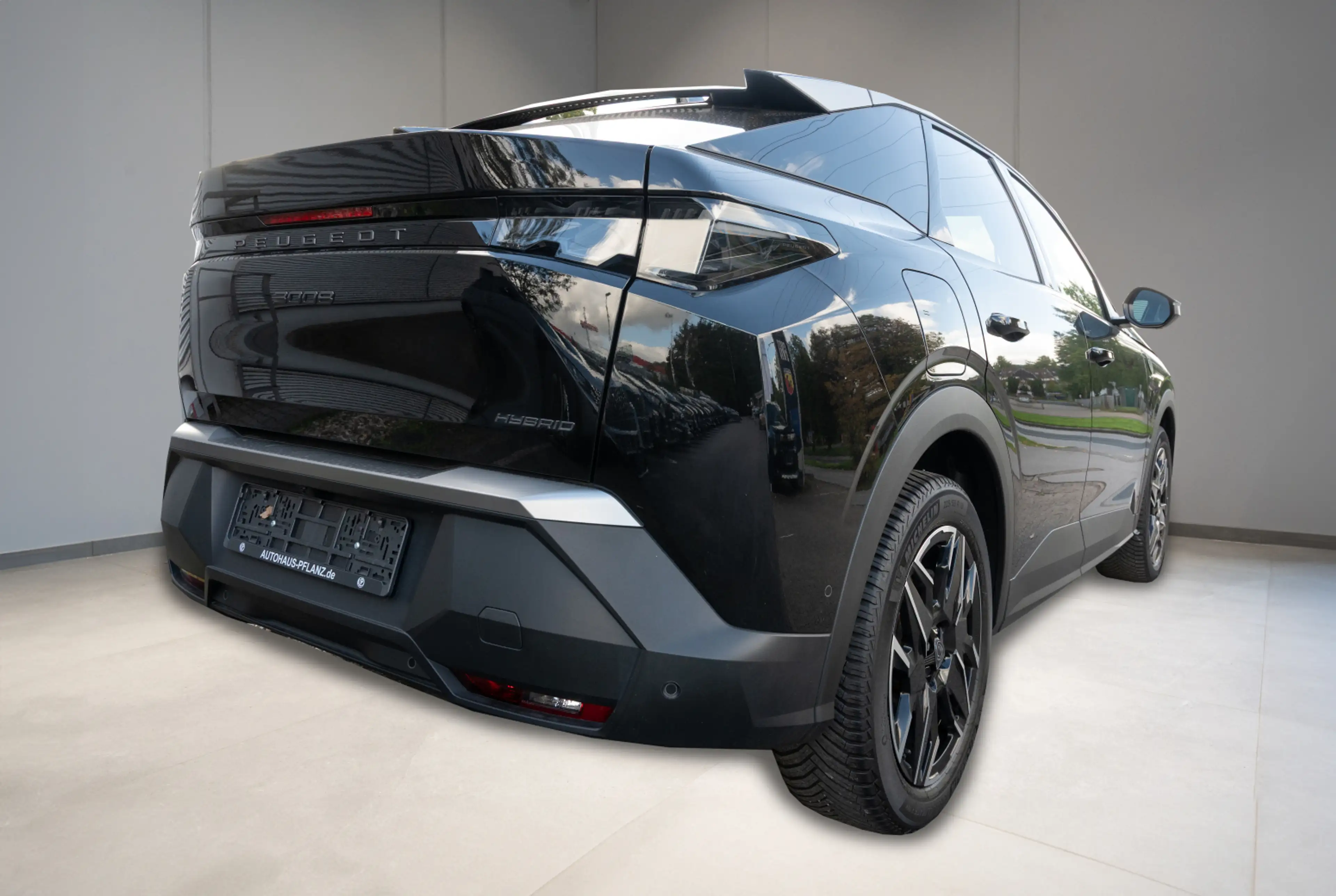 Peugeot 3008 GT 1.2 Hybrid 145 e-DSC6 *PANO-PAKET*180°KAMERA*SHZ* — photo 3