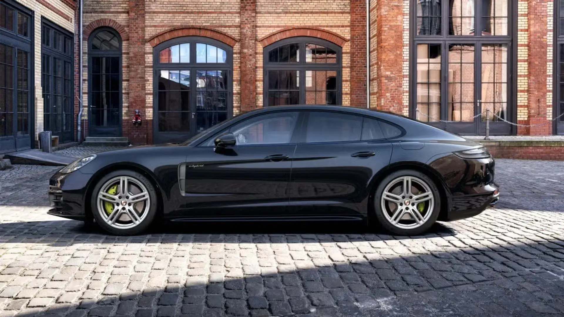 Porsche Panamera 4 E-Hybrid Platinum Edit. Head-Up Schwarz - 2