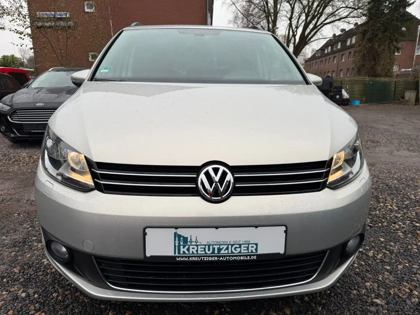 Volkswagen Touran Comfortline - 1. Hand - Silber - 2