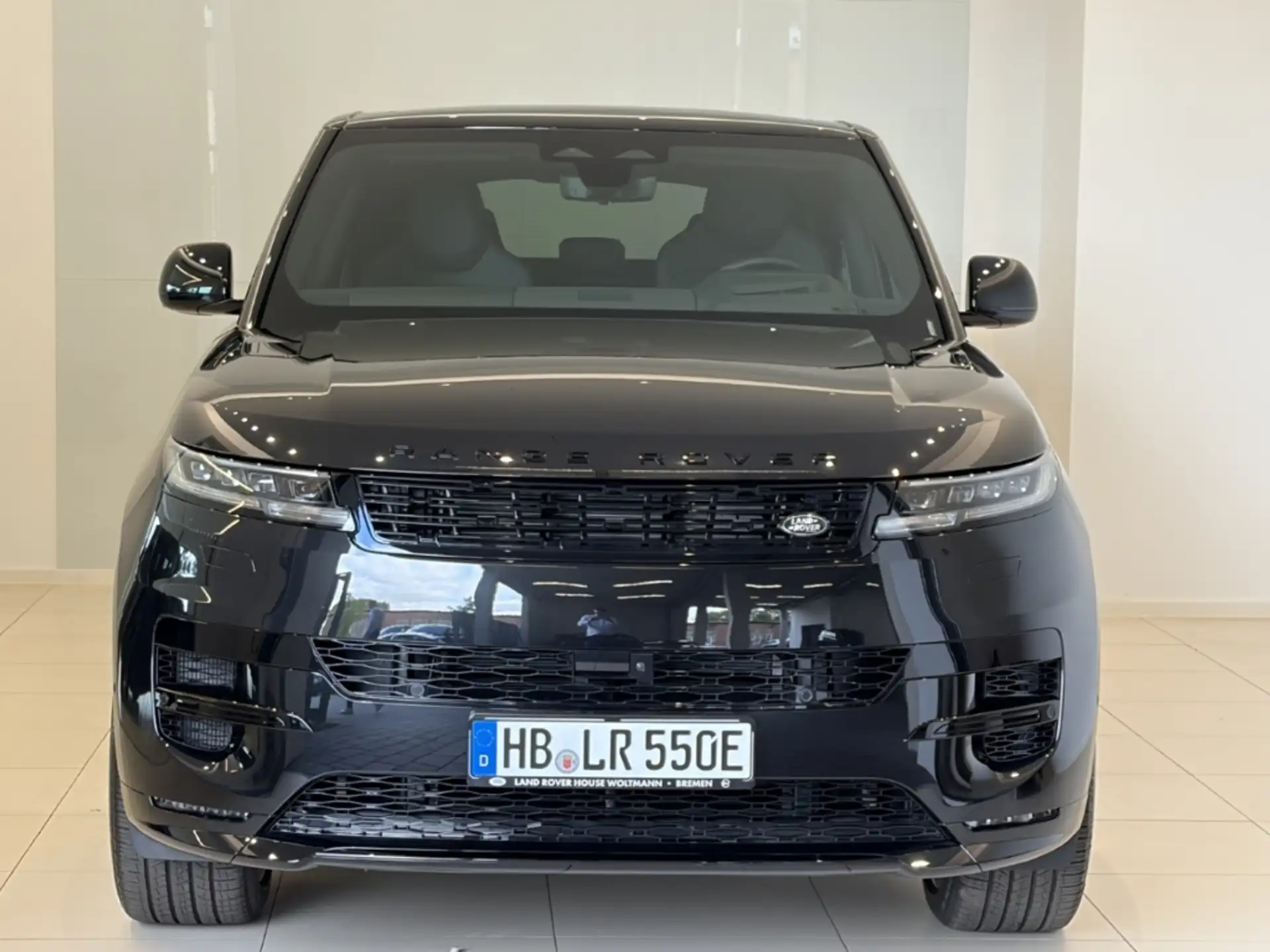 Land Rover Range Rover Sport 2026 건메탈 사진 4