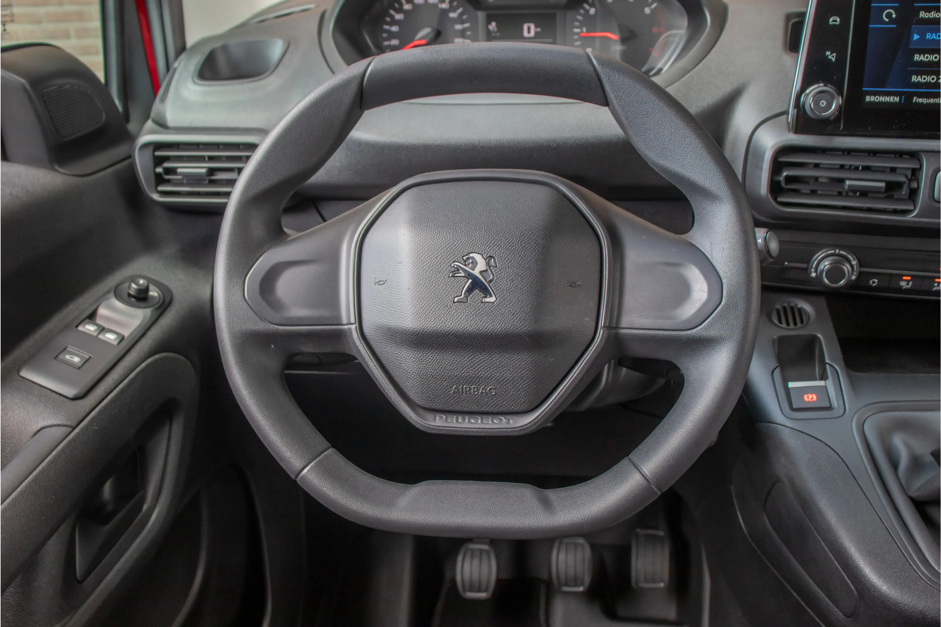Peugeot Partner 1.6 BlueHDI Premium, 128.000km NAP, Stoelverwarmin — photo 10